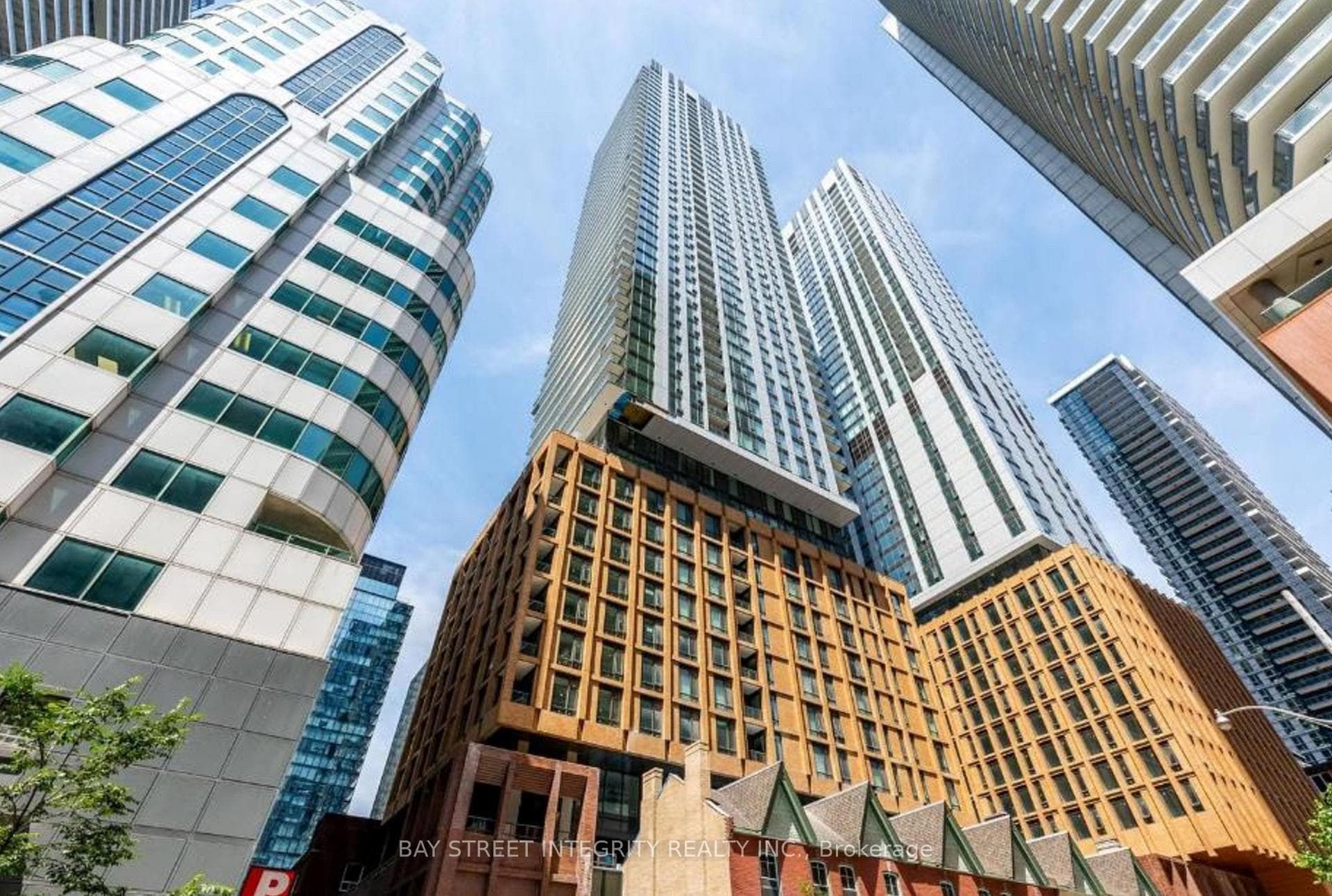 8 Widmer Street Unit 4105, Toronto C01