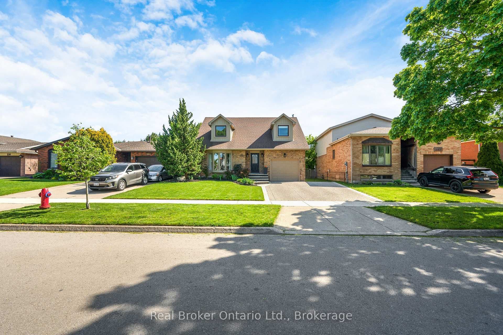 206 Athenia Drive, Hamilton
