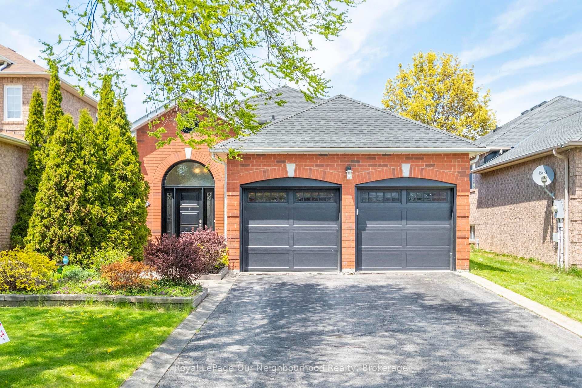 105 Parnell Crescent, Whitby, ON L1R 1X1 - Photo 1