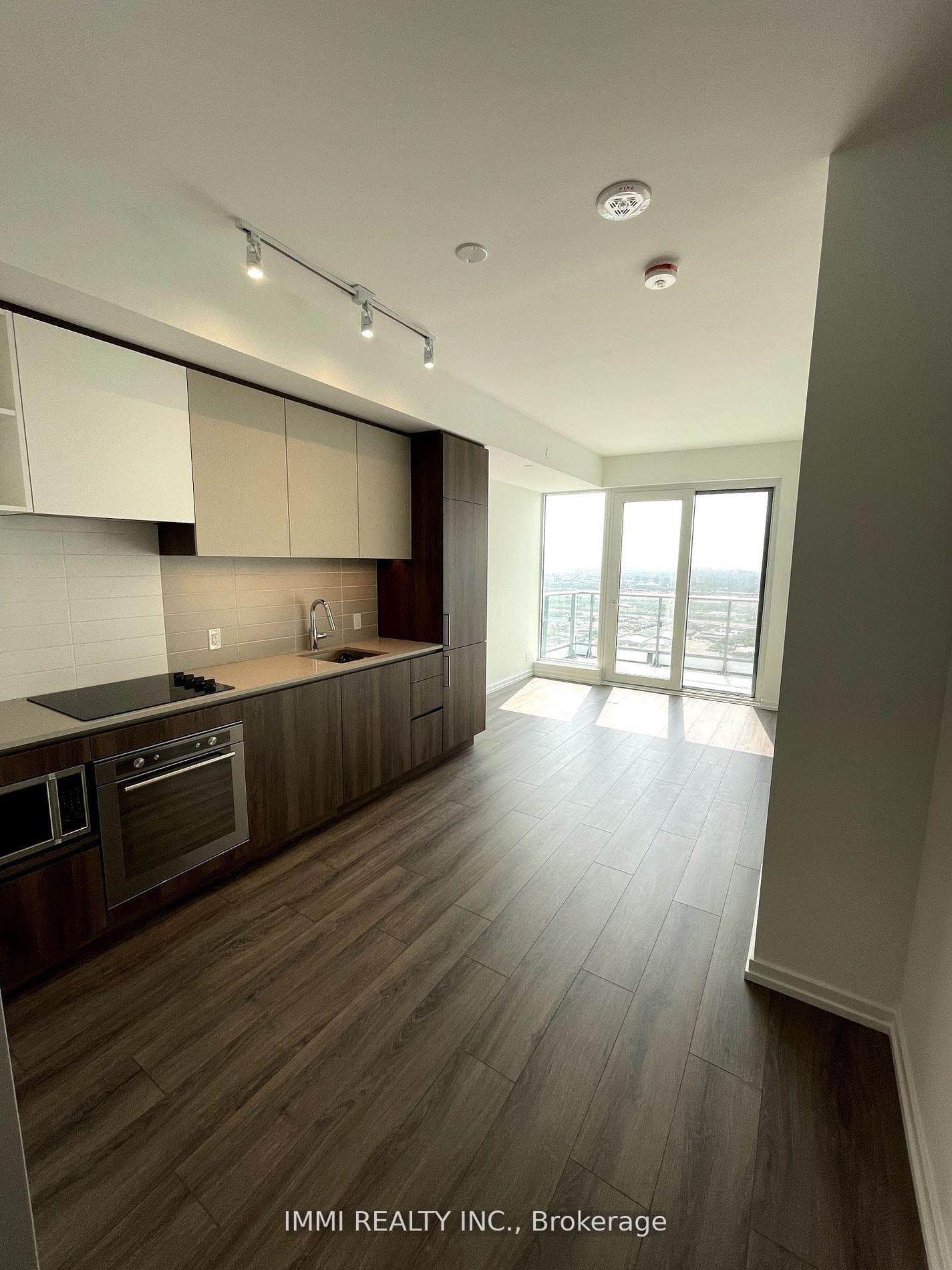 1000 Portage Parkway Unit 5006, Vaughan, ON L4K 0K9 - Photo 1