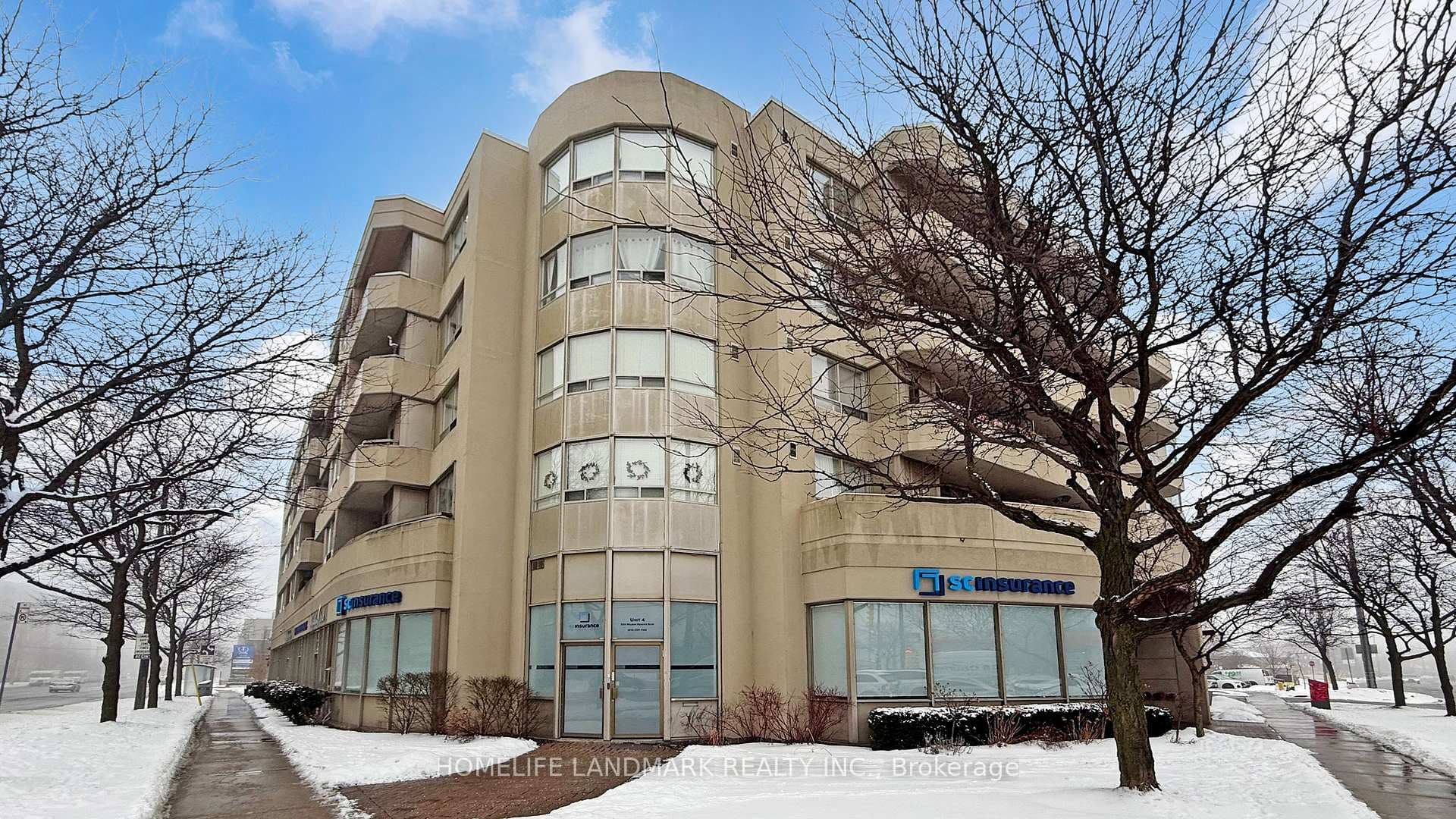 555 Wilson Heights Boulevard Unit 301, North York (Bathurst Manor / Clanton Park), ON M3H 6B5 - Photo 1