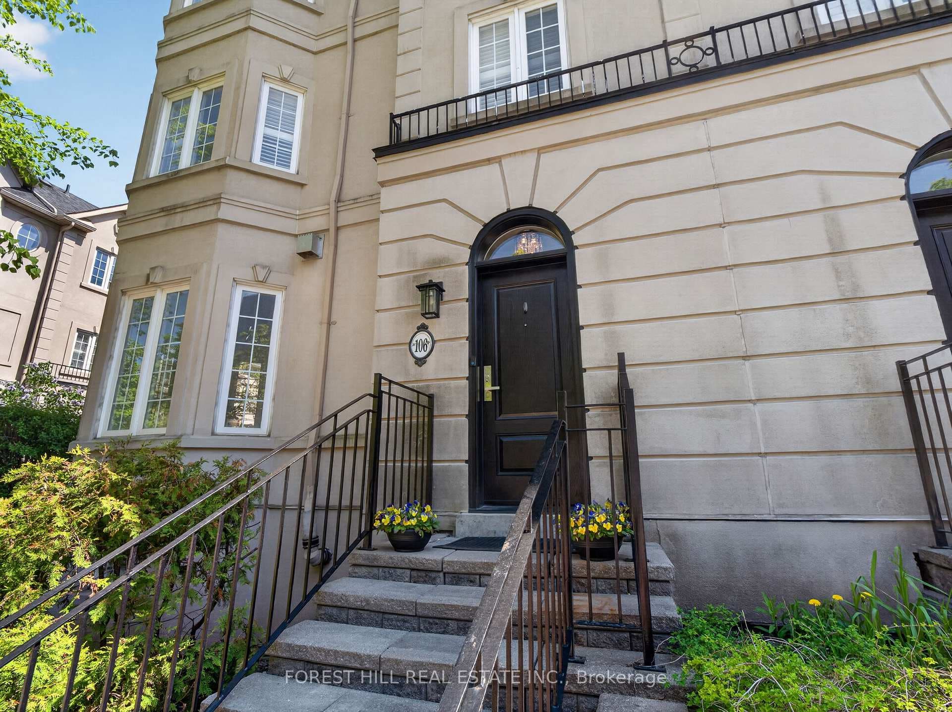 11 Everson Drive Unit 106, Willowdale / Newtonbrook, ON M2N 7B9 - Photo 1