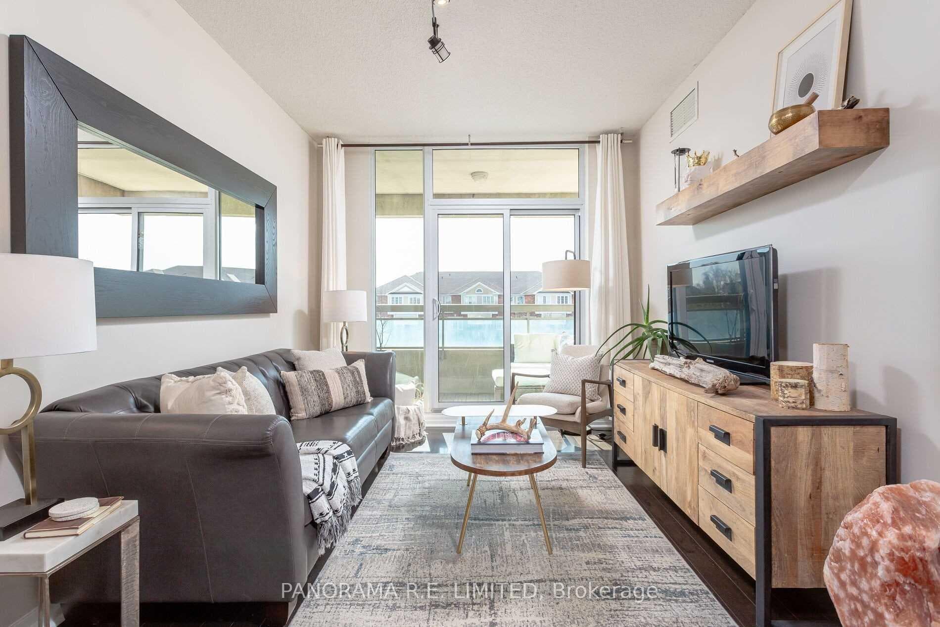 1359 Rathburn Road Unit 210, Mississauga