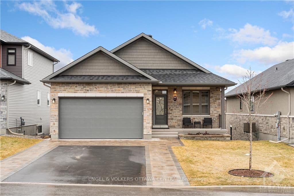 91 HORTON Street, Mississippi Mills, ON K0A 1A0 - Photo 1