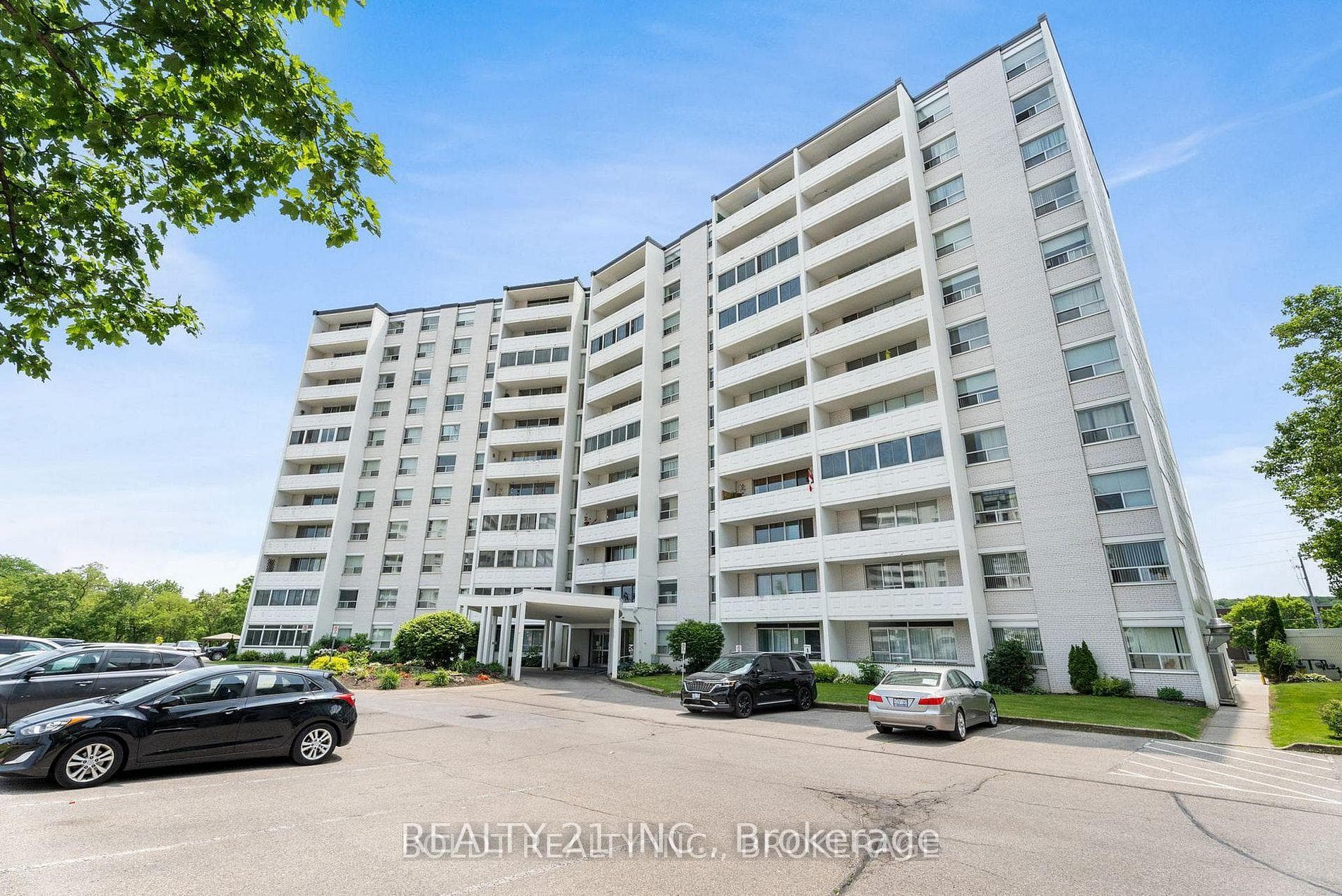 35 Towering Height Boulevard Unit 1002, St. Catharines
