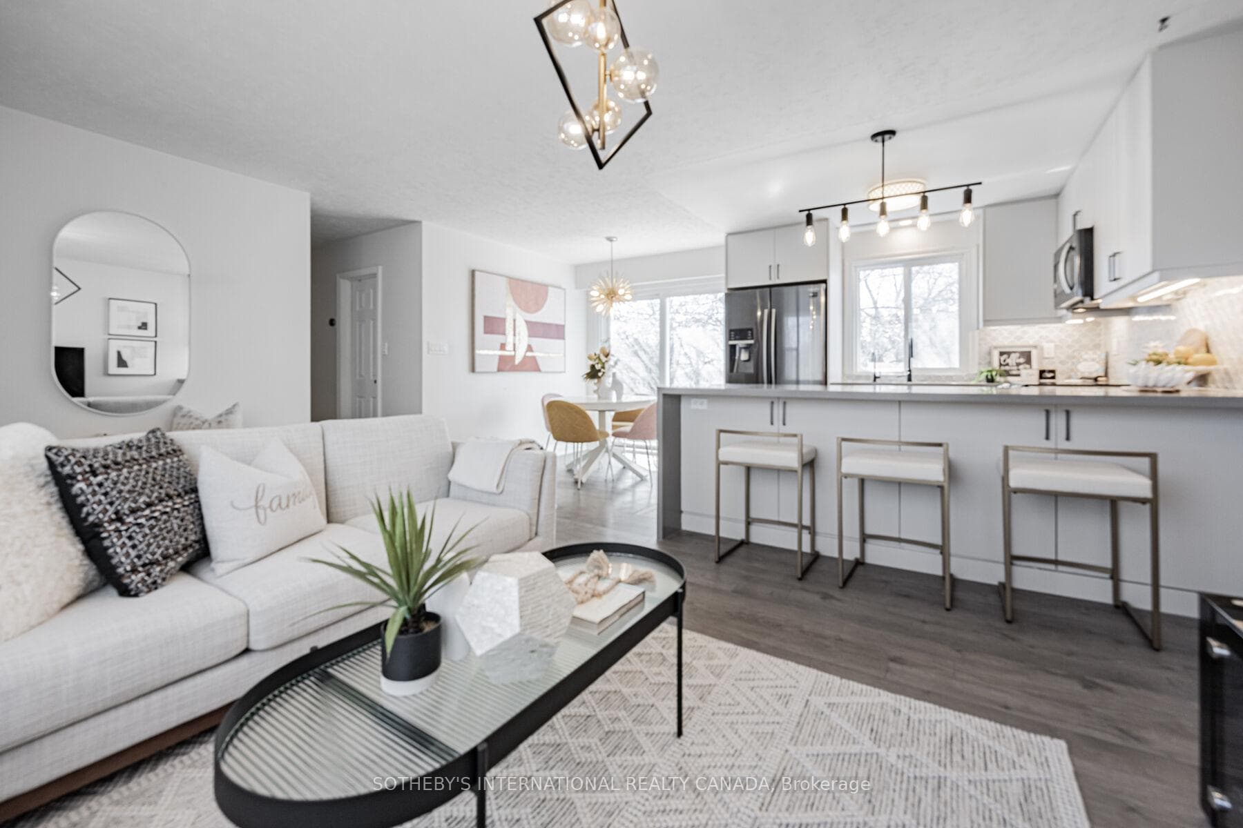 4075A Lawrence Avenue, Rouge / Port Union / Malvern, ON M1E 2R6 - Photo 1