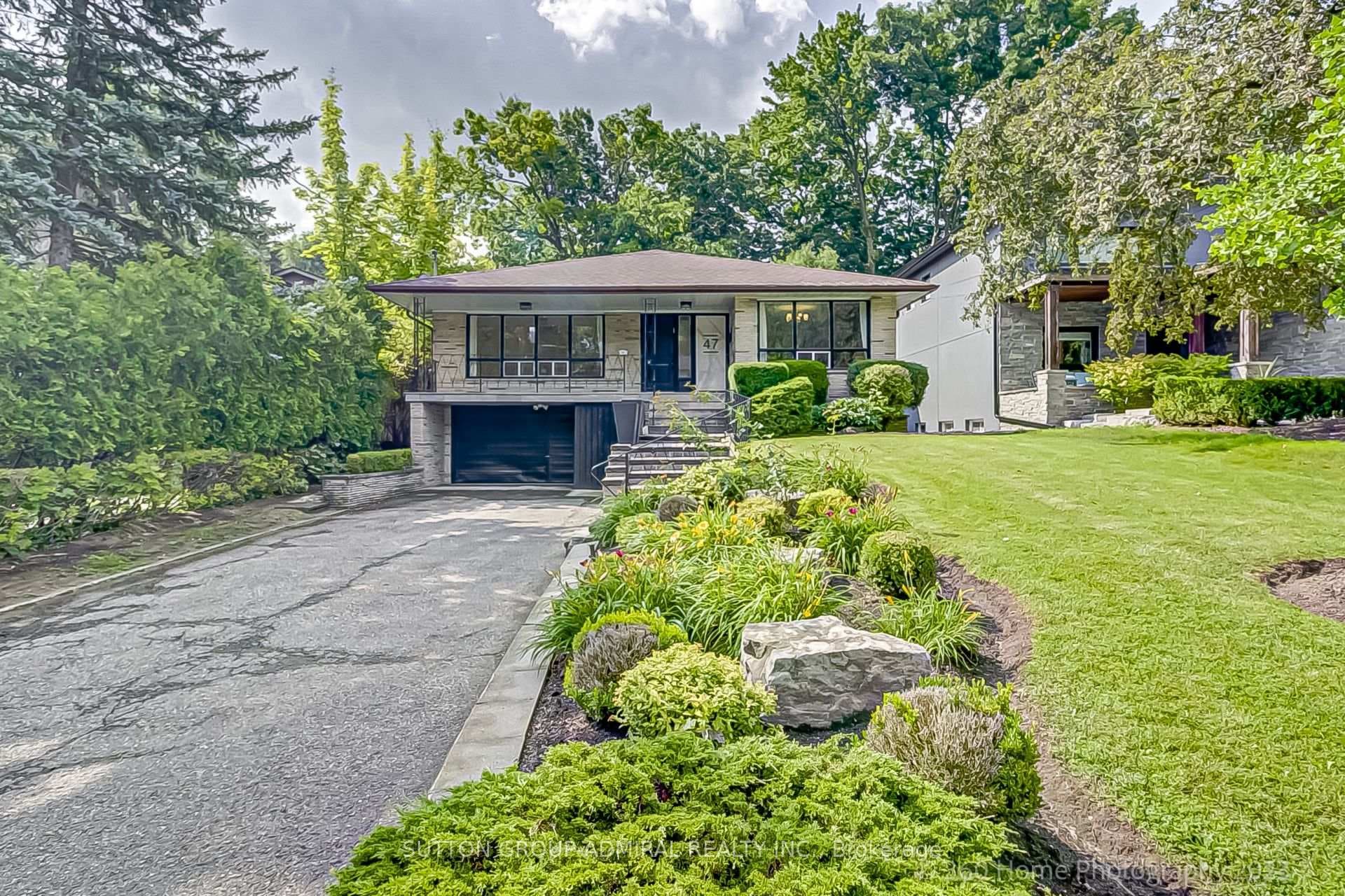 47 Waterloo Avenue, North York (Bathurst Manor / Clanton Park), ON M3H 3Y1 - Photo 1