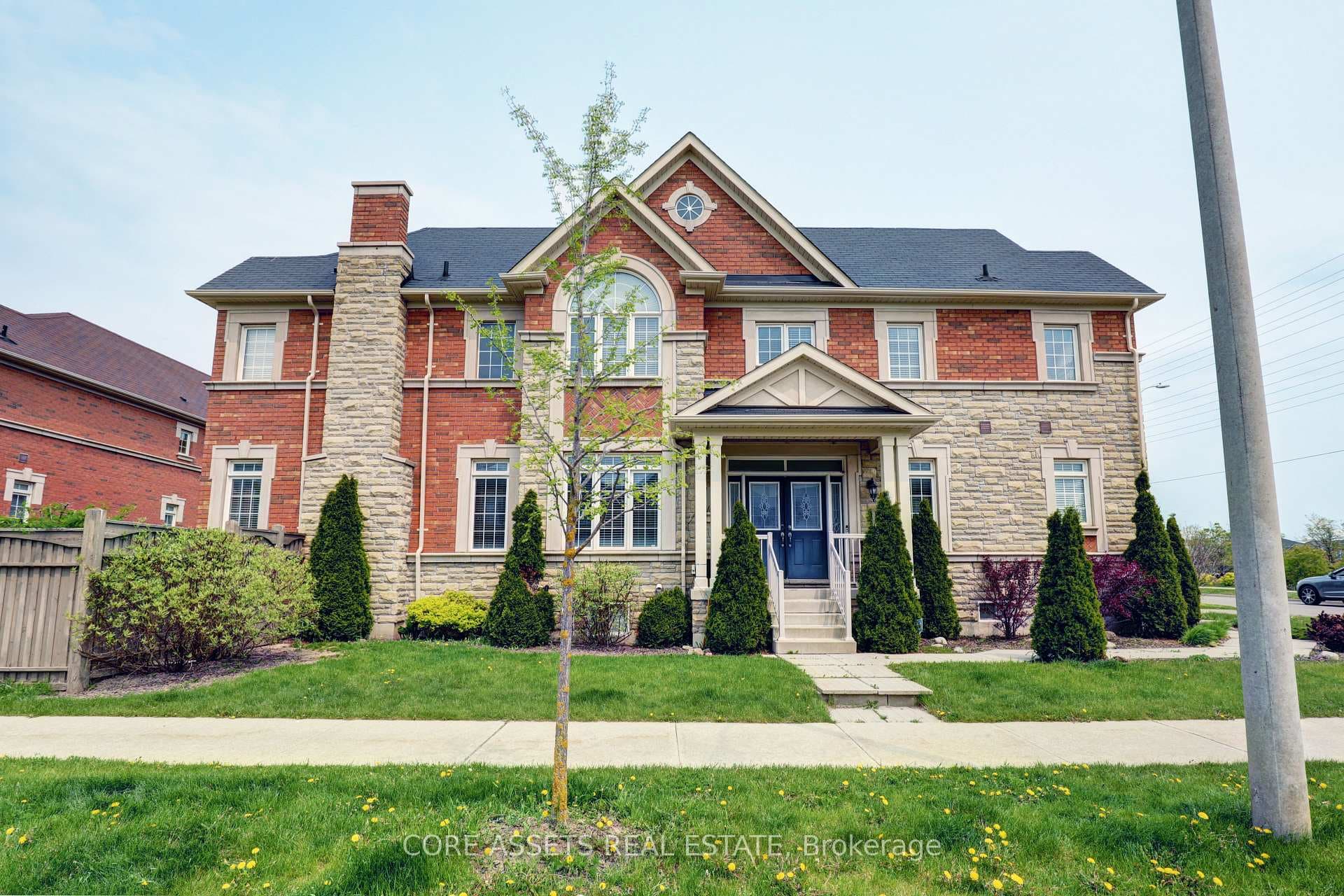 41 Spruce Pine Crescent, Vaughan, ON L6A 4T3 - Photo 1