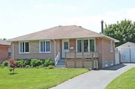 7 Kingsmere Crescent, Brampton, ON L6X 1Z3 - Photo 1