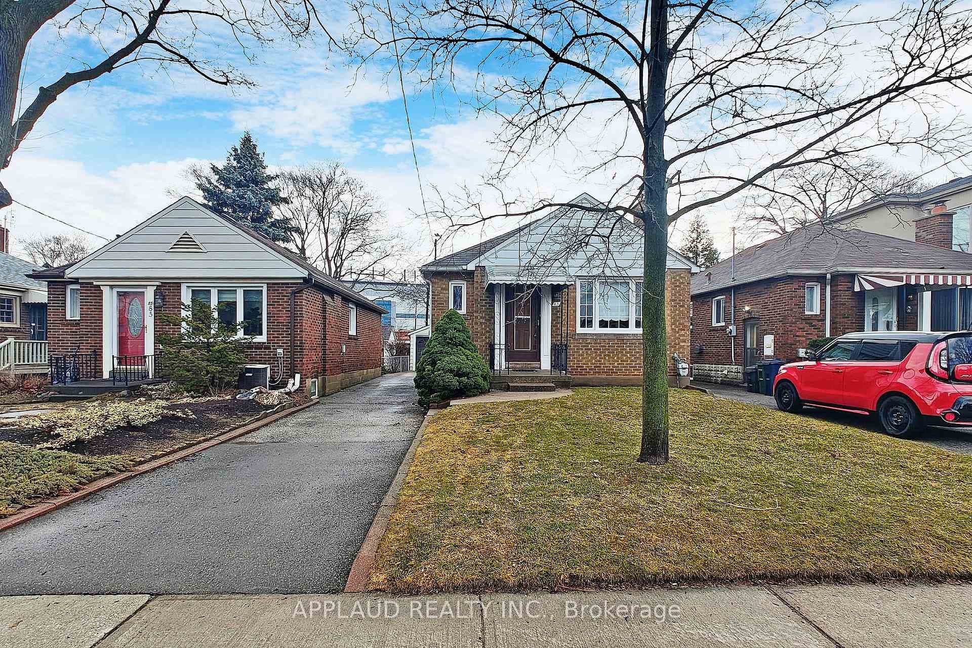 83 Randolph Road, Flemingdon Park / Don Mills, ON M4G 3R9 - Photo 1