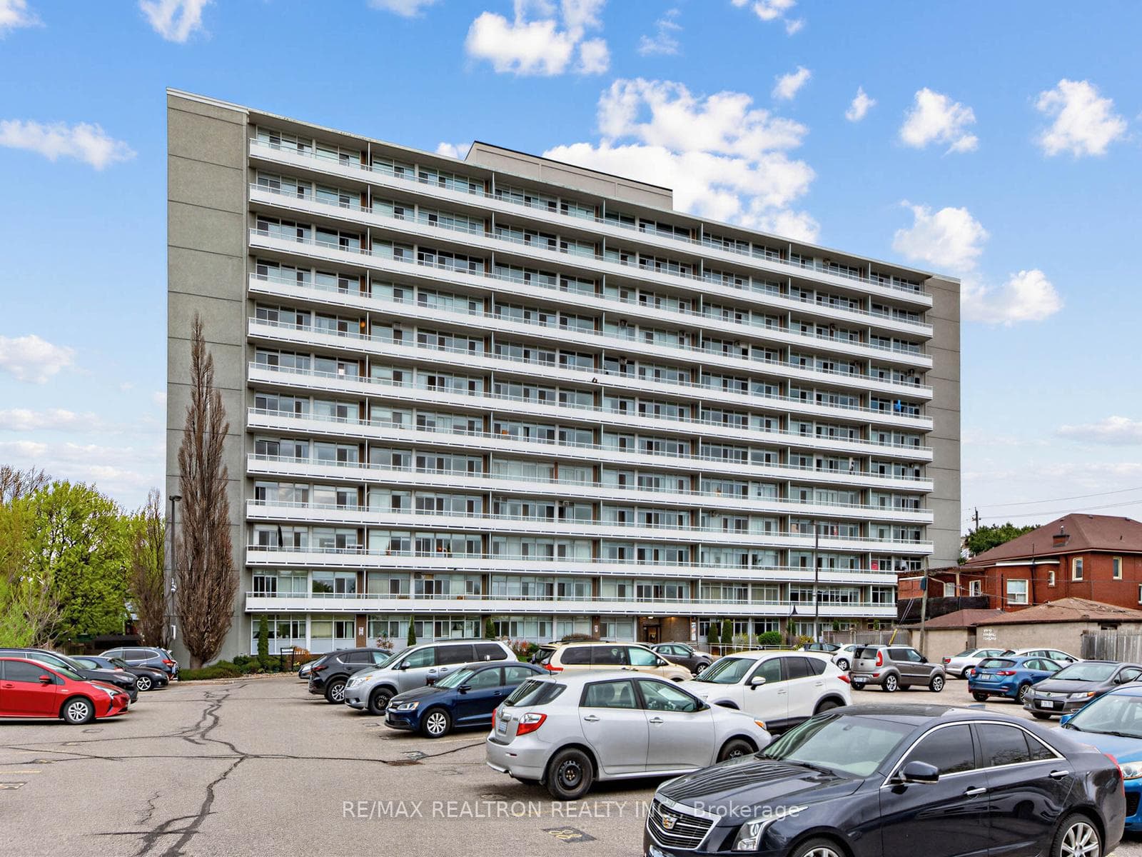 580 Christie Street Unit 302, Annex / Yorkville / Summerhill, ON M6G 3E3 - Photo 1