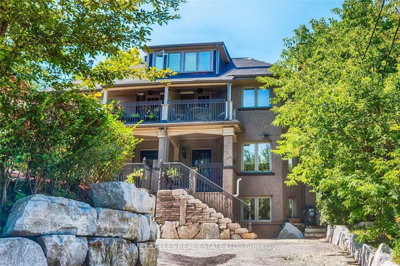306 Spadina Road Unit Main, Annex / Yorkville / Summerhill, ON M5R 2V6 - Photo 1