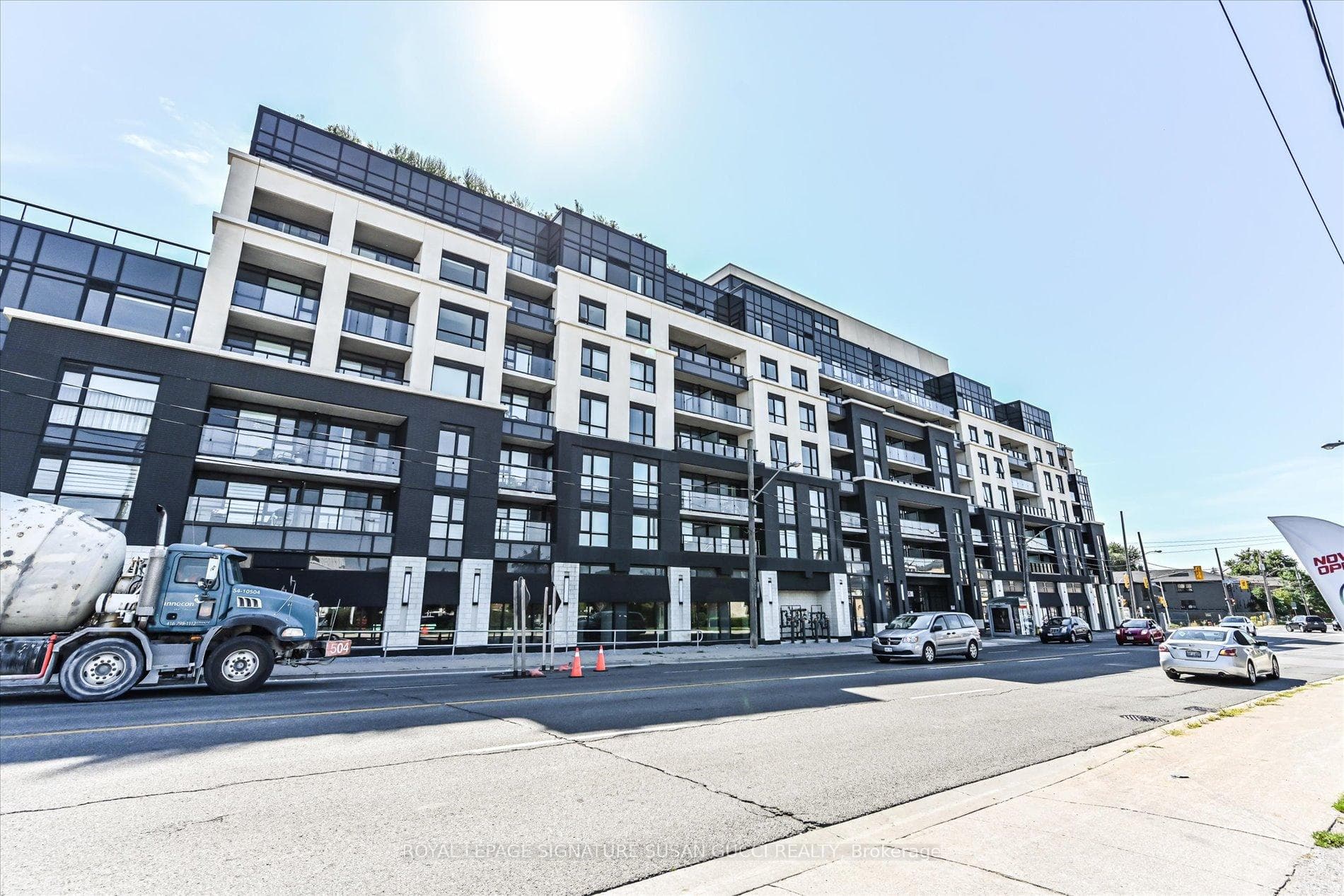 1401 O'Connor Drive Unit 504, Danforth / East York, ON M4B 2V5 - Photo 1
