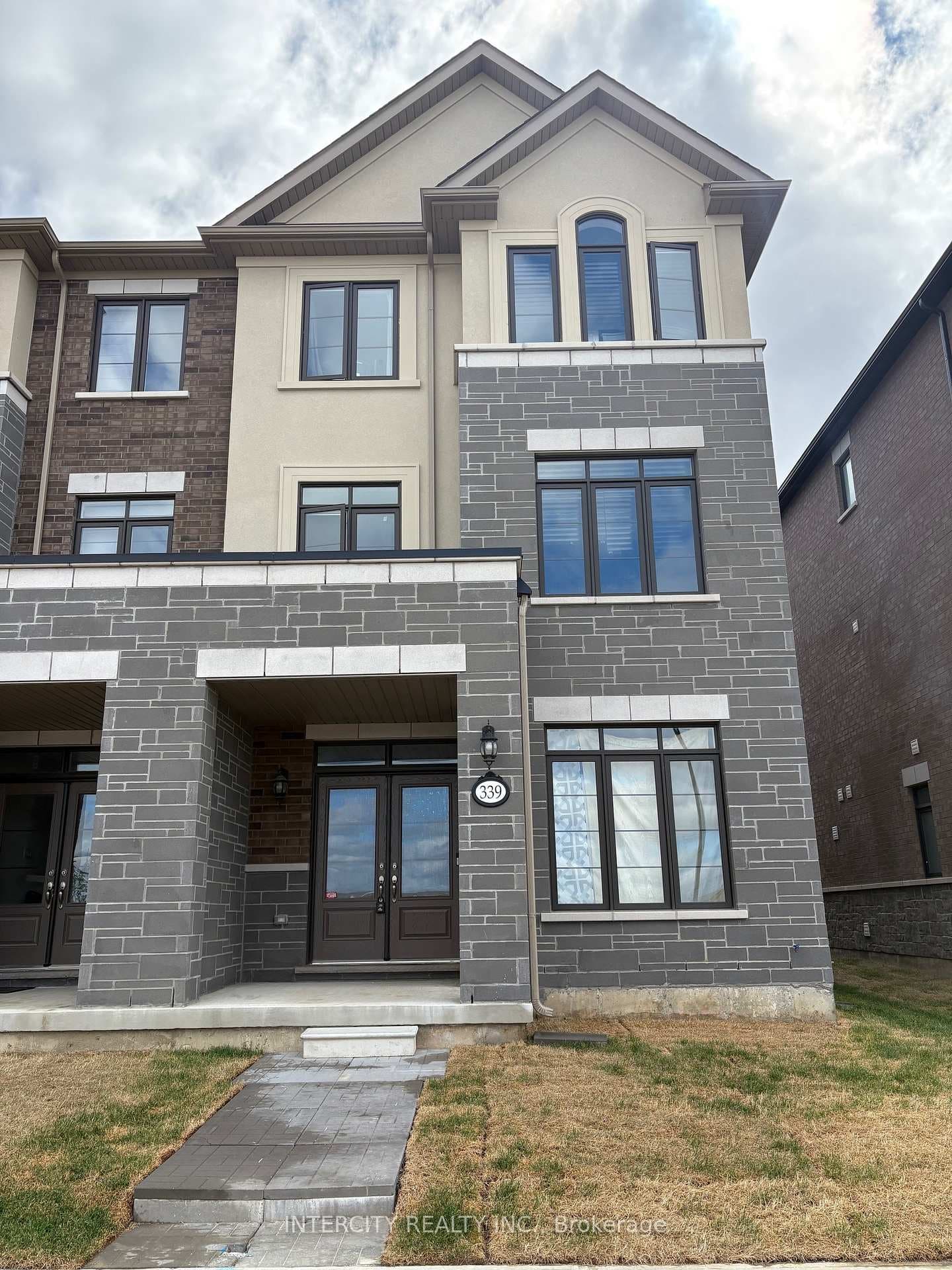 339 Inspire Boulevard, Brampton, ON L6R 4E6 - Photo 1