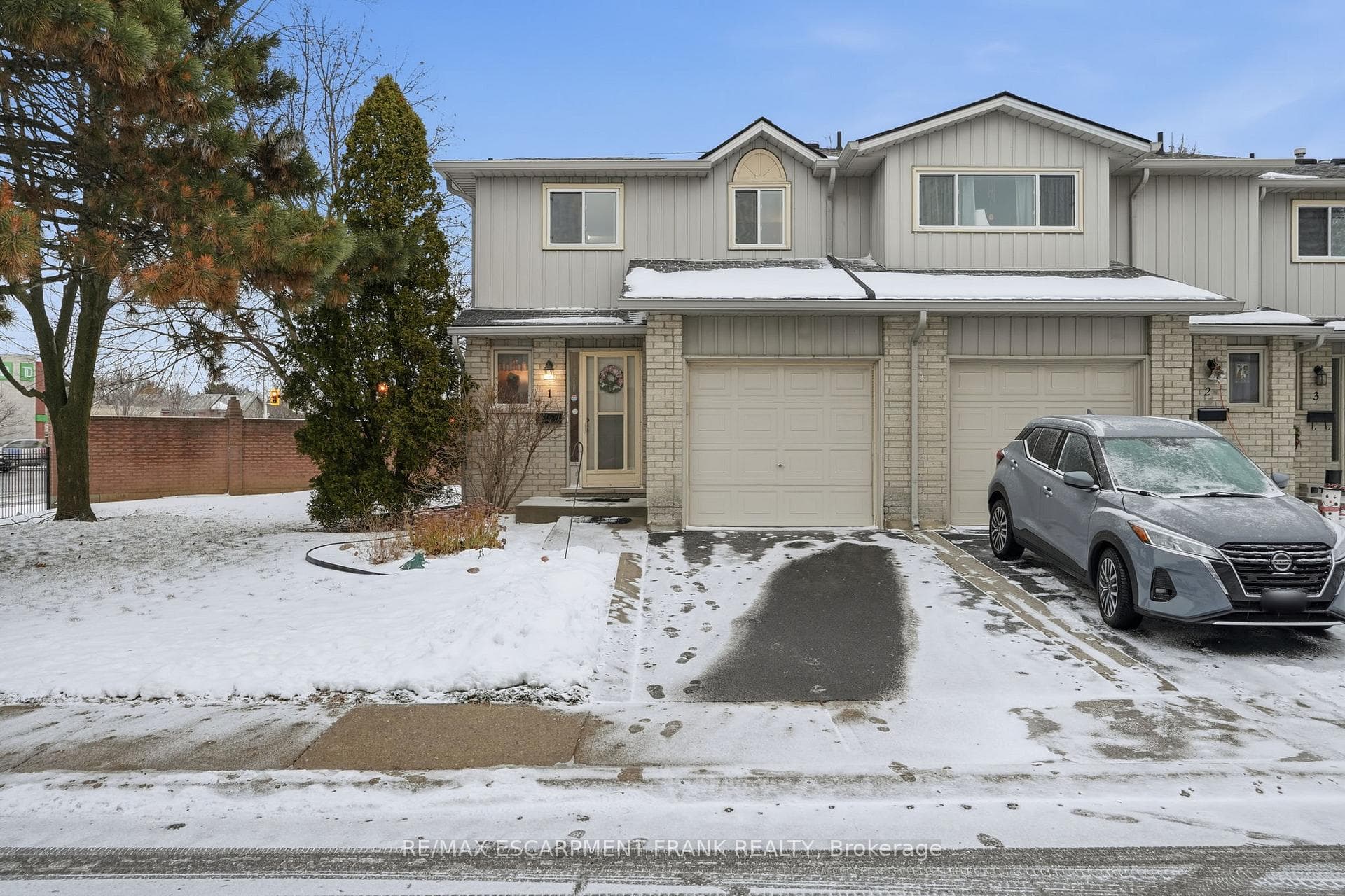 1675 Upper Gage Avenue Unit 1, Hamilton