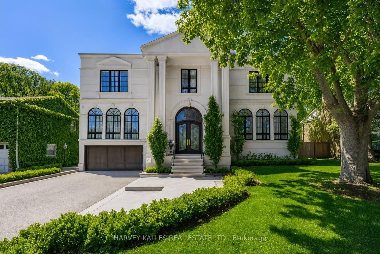 73 Lord Seaton Road, Bridle Path / York Mills / Hoggs Hollow, ON M2P 1K6 - Photo 1