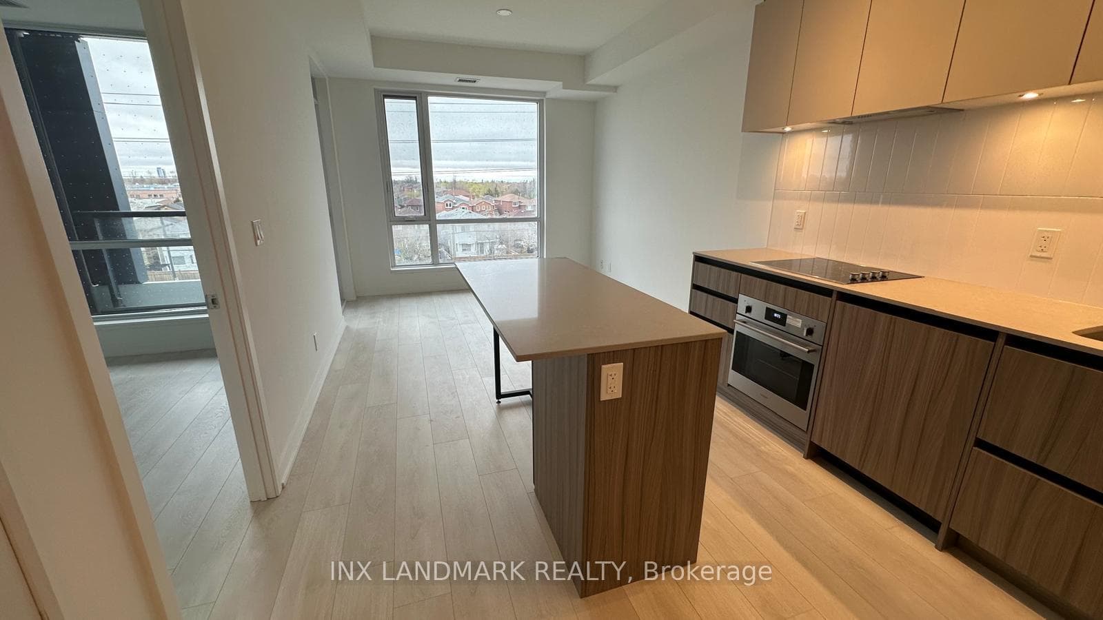 7950 Bathurst Street Unit B- 406, Vaughan