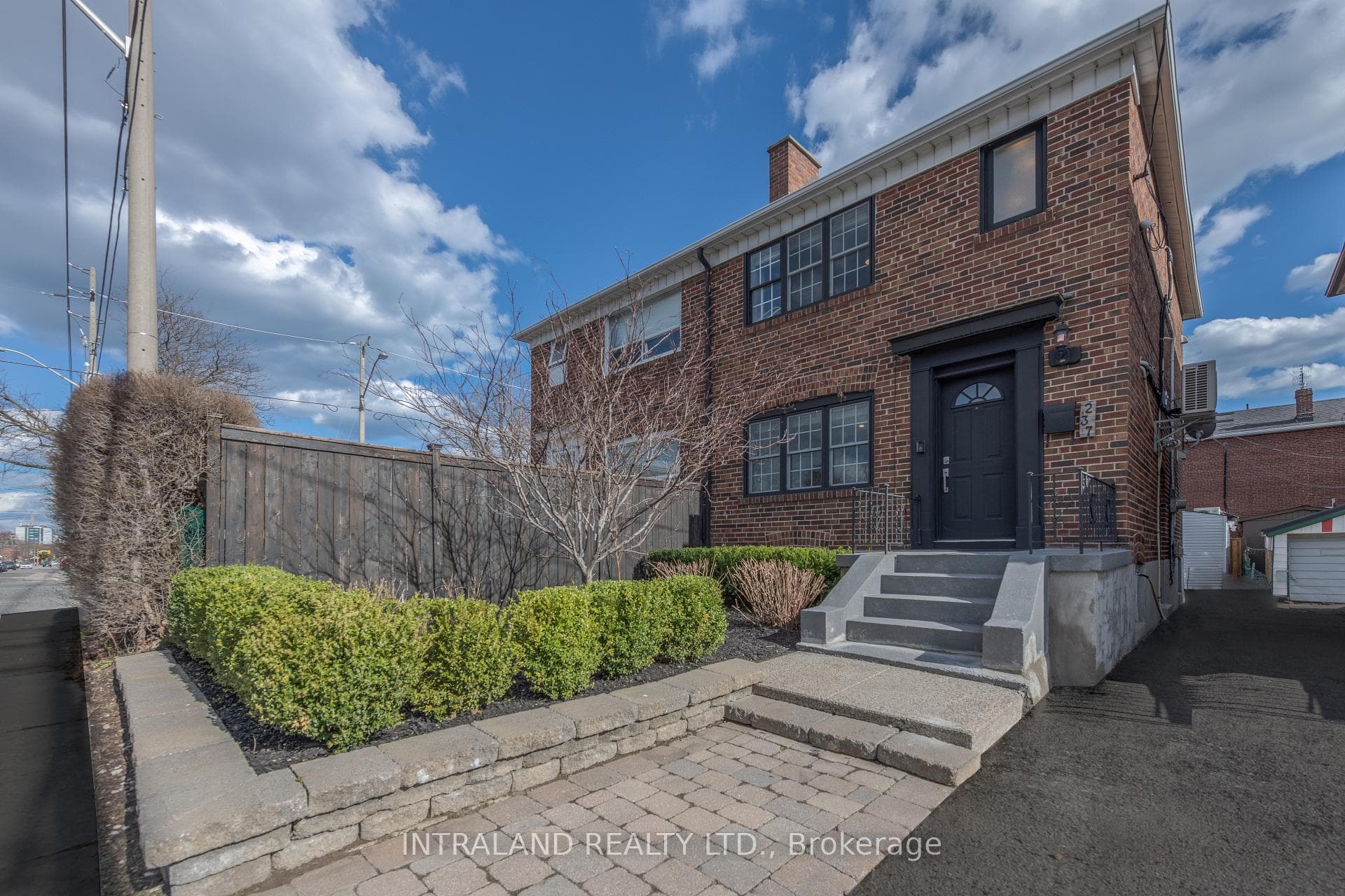 237 Sammon Avenue, Danforth / East York, ON M4J 1Z4 - Photo 1