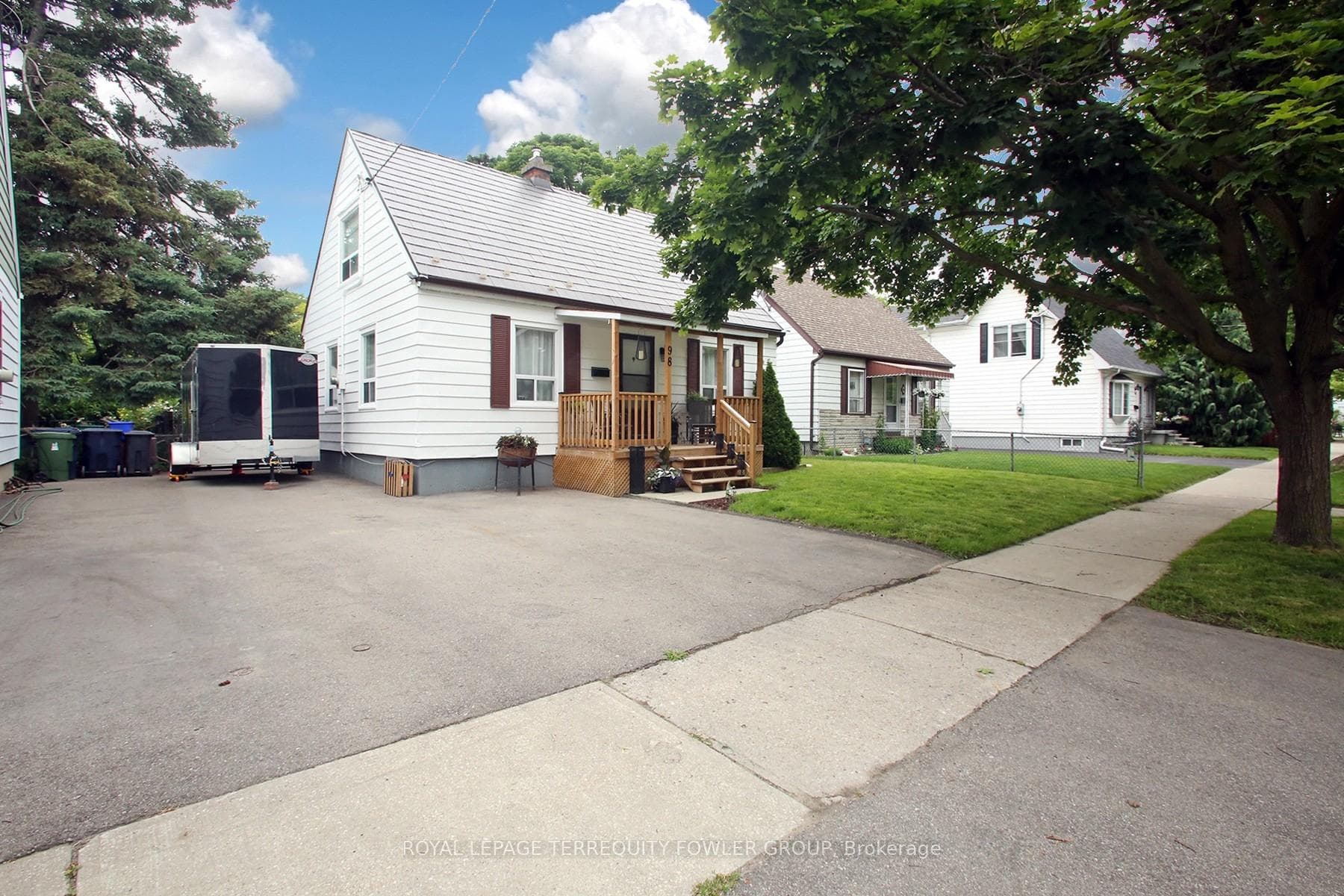 98 Hearst Circle, York / Weston, ON M6M 2V1 - Photo 1