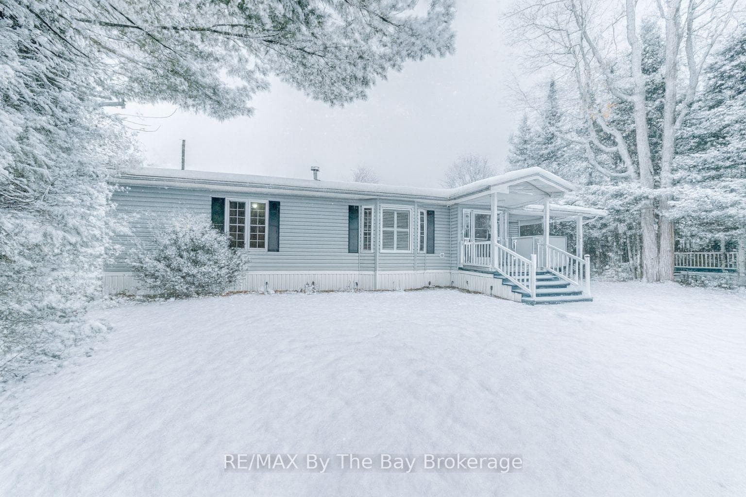 34 Topaz Street, Wasaga Beach