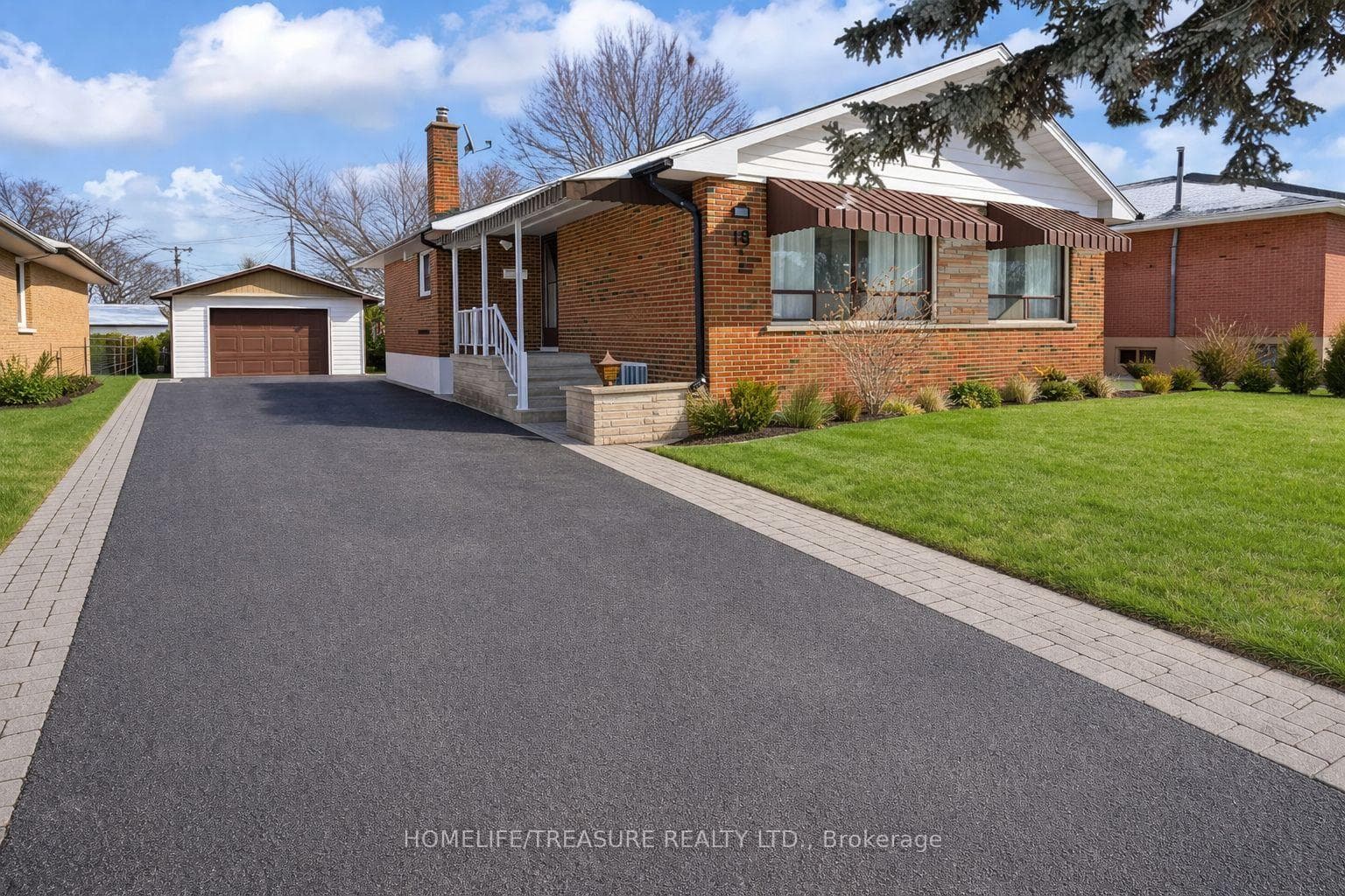 19 BRAMPTON Road, Etobicoke (Kingsview Village / Humber Heights), ON M9R 3J3 - Photo 1