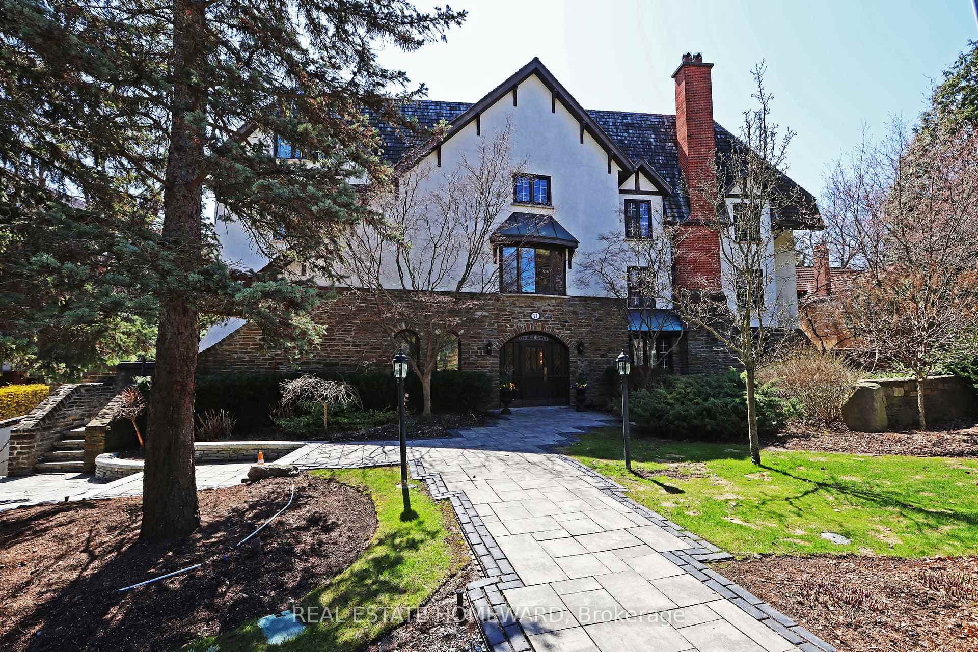 71 Old Mill Road Unit 310, Etobicoke (Islington / Rexdale), ON M8X 1G9 - Photo 1