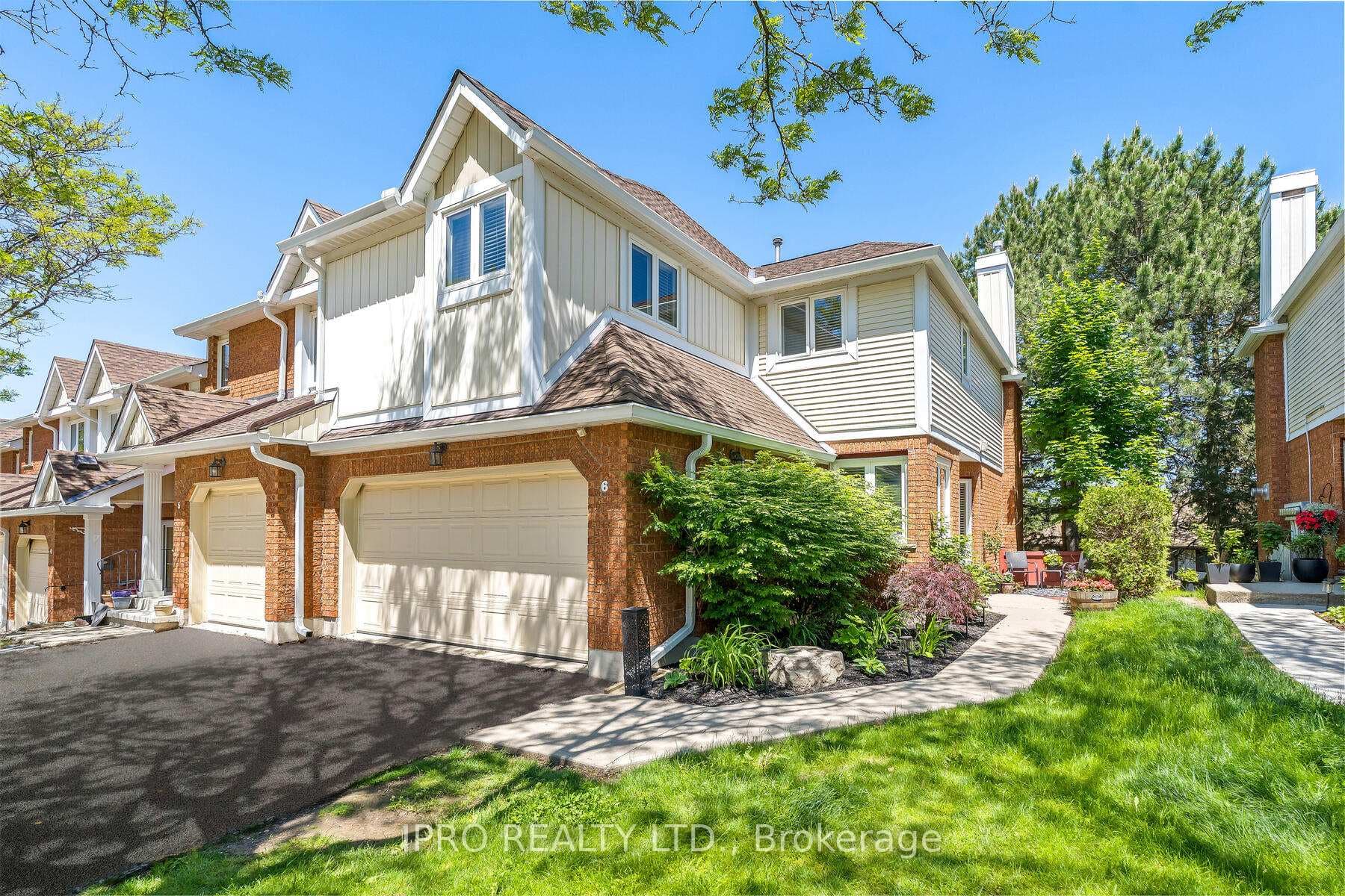 523 Beechwood Drive Unit 6, Waterloo