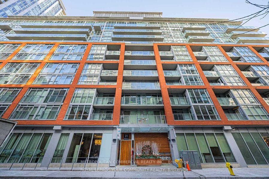 21 Nelson Street Unit Lph 26, Downtown Toronto / Waterfront, ON M5V 1T8 - Photo 1