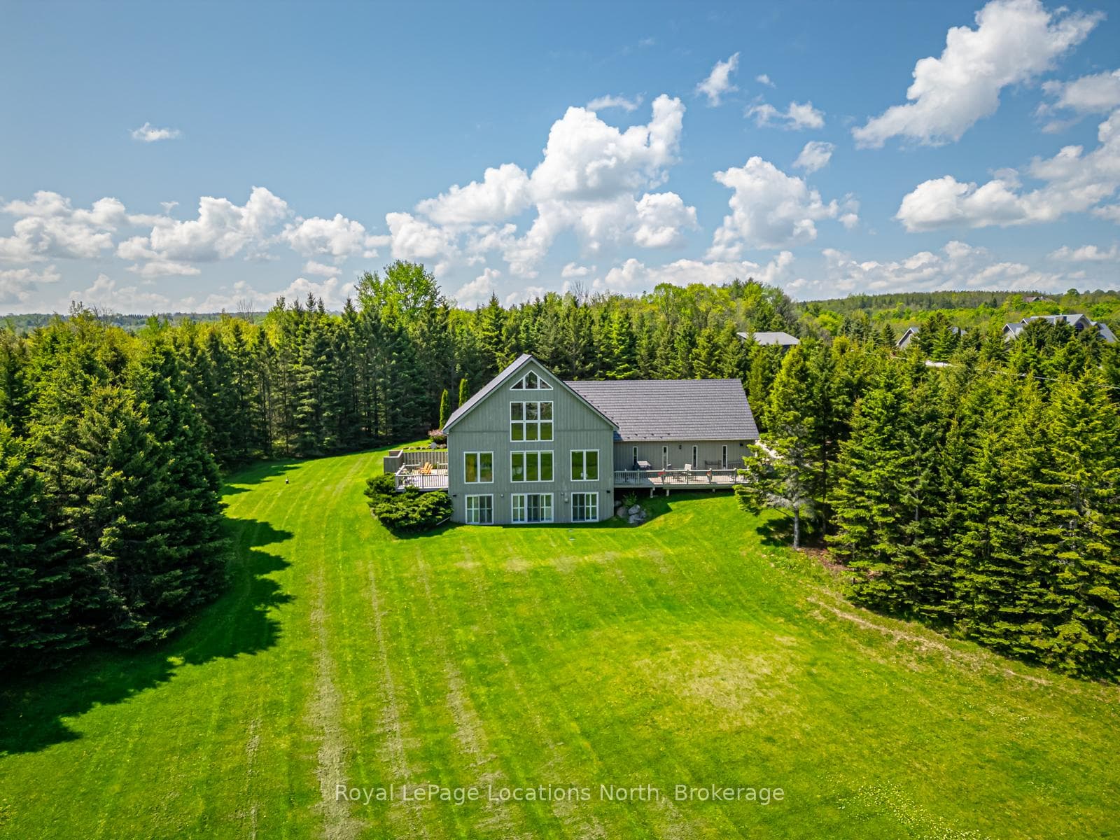 9197 County 91 Road, Clearview, ON L0M 1H0 - Photo 1
