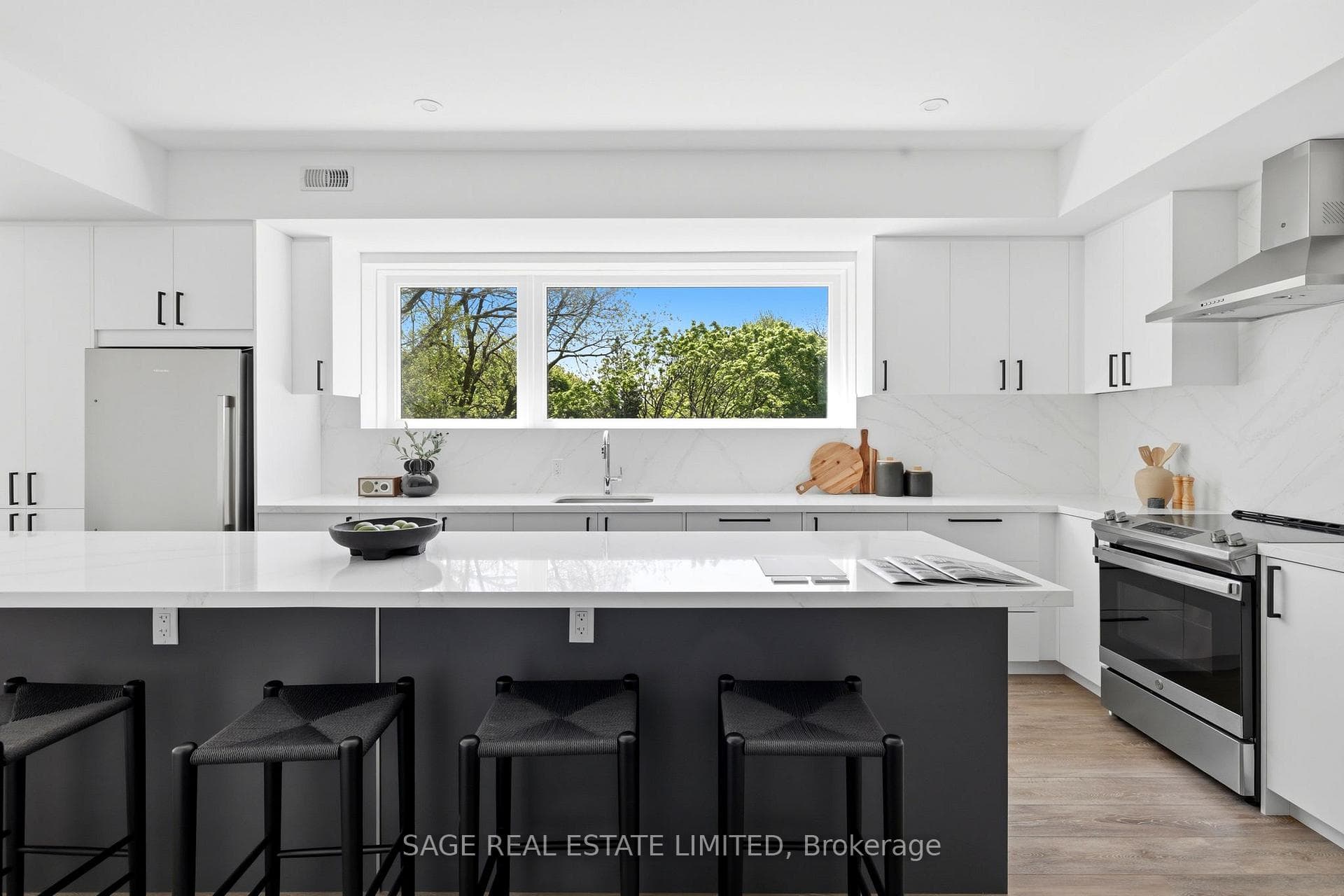 35 Birchcliff Avenue Unit 21, Birch Cliff / Cliffside, ON M1N 0C1 - Photo 1