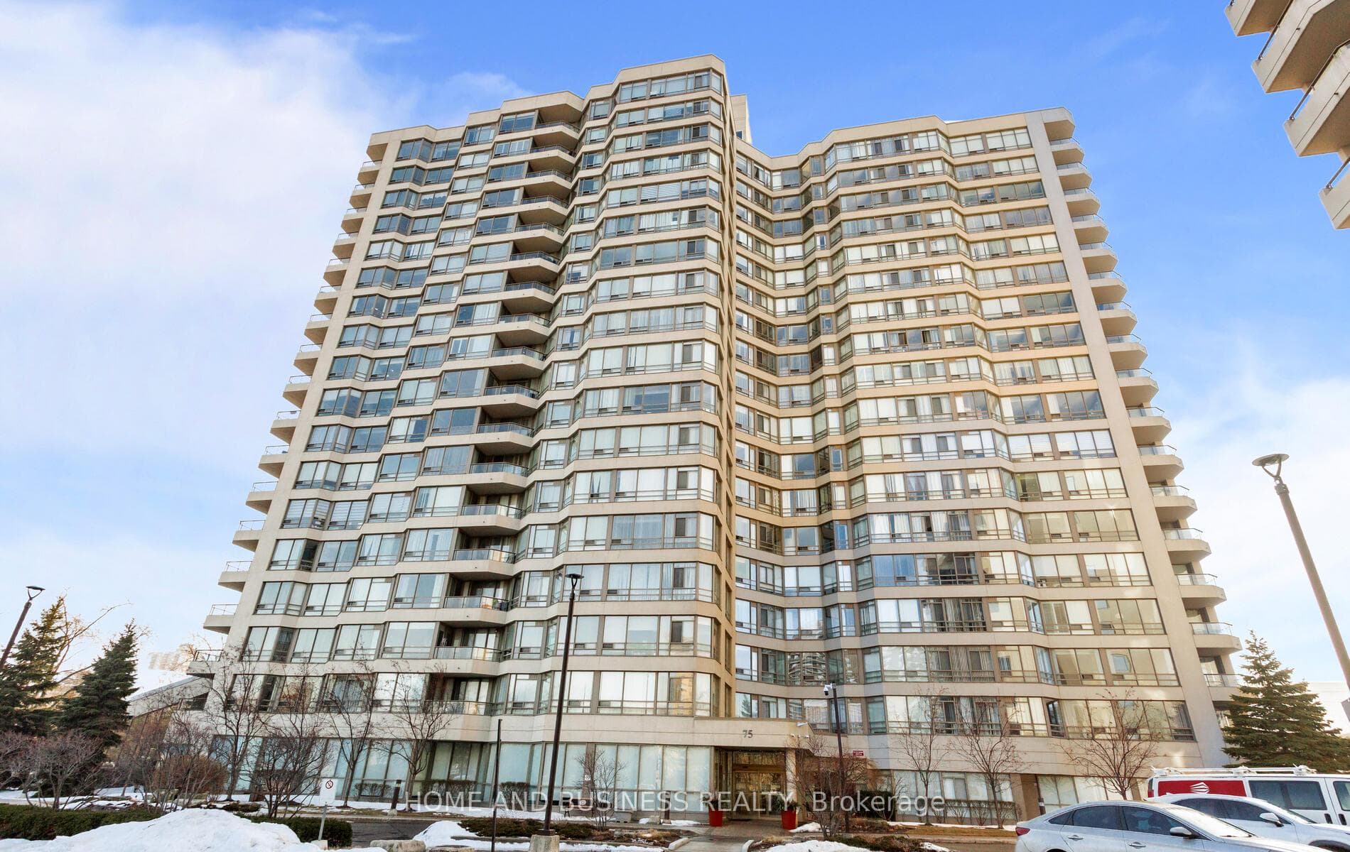 75 King Street Unit 706, Mississauga, ON L5A 4G5 - Photo 1