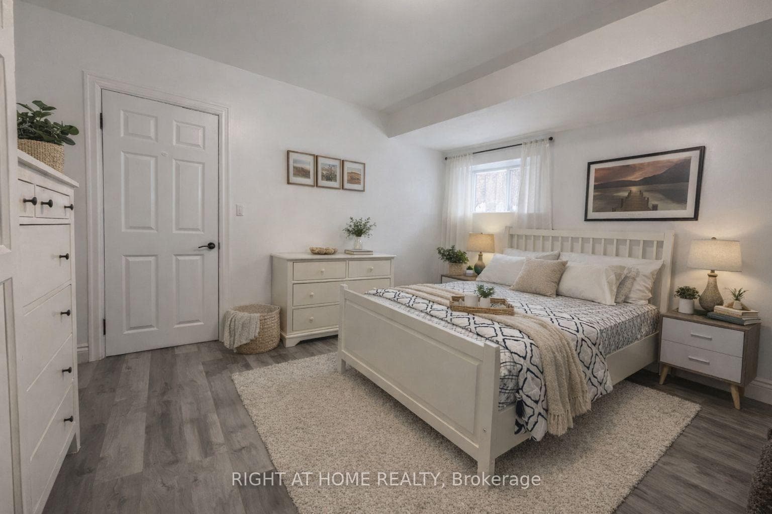 214 Clanton Park Road, North York (Bathurst Manor / Clanton Park), ON M3H 2G1 - Photo 1