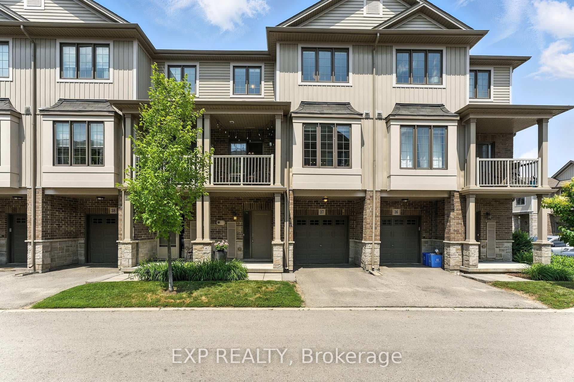 377 Glancaster Road Unit Unit 37, Hamilton, ON L9G 0G4 - Photo 1