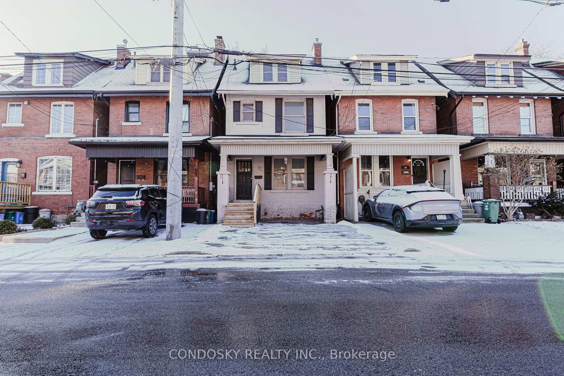 32 Cumberland Avenue, Hamilton, ON L8M 1Y7 - Photo 1