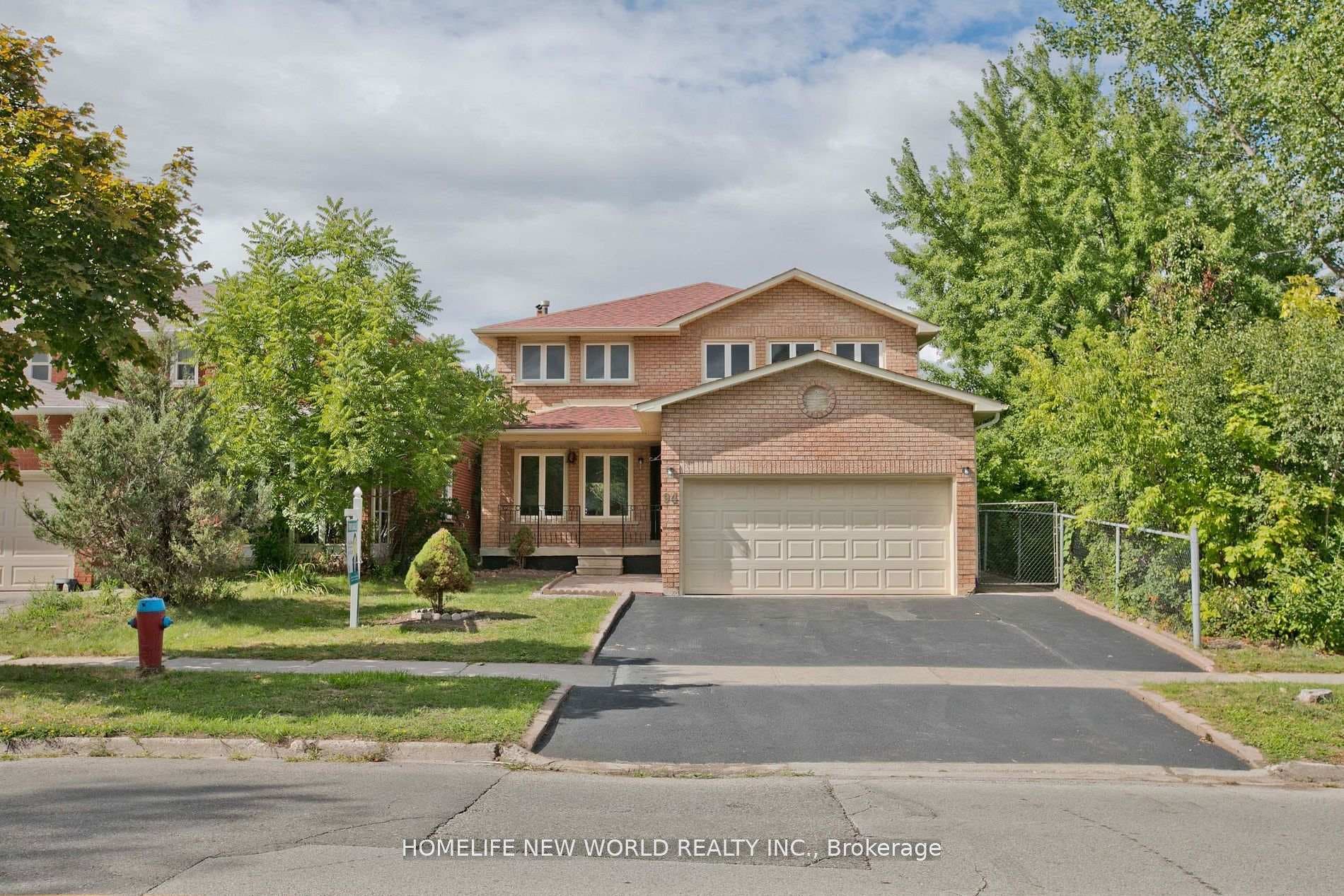 94 Weldrick Road, Richmond Hill, ON L4C 8T7 - Photo 1