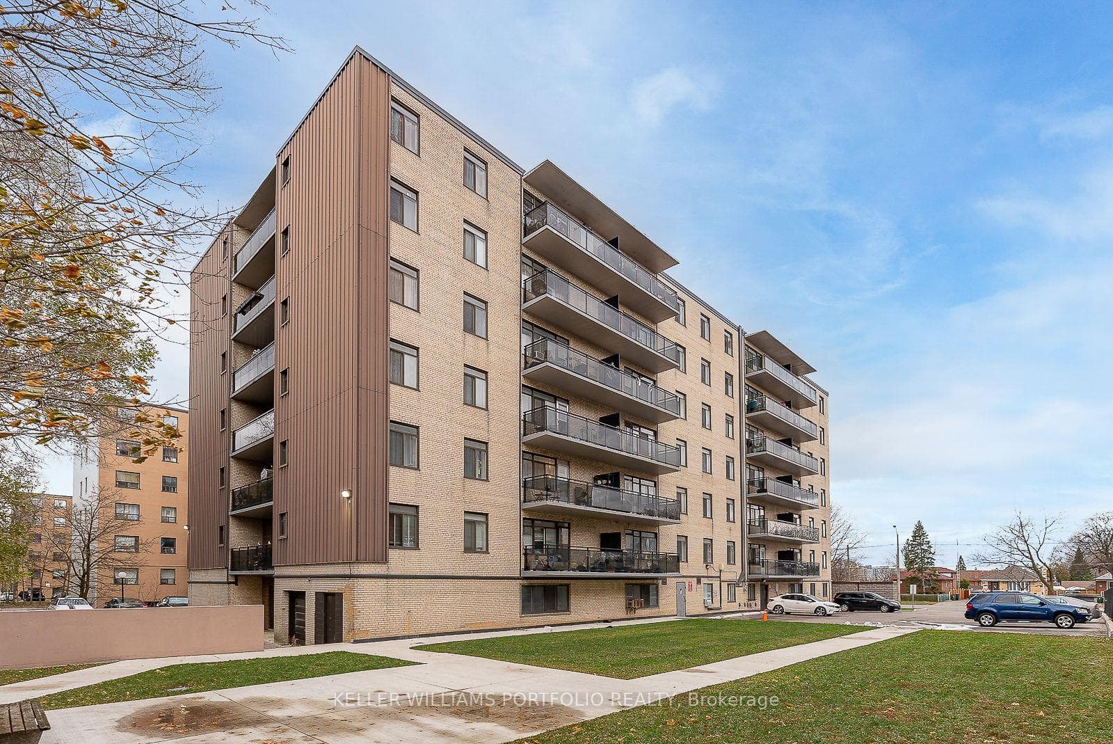 825 Kennedy Road Unit 204, Dorset Park / Kennedy Park, ON M1K 2E6 - Photo 1