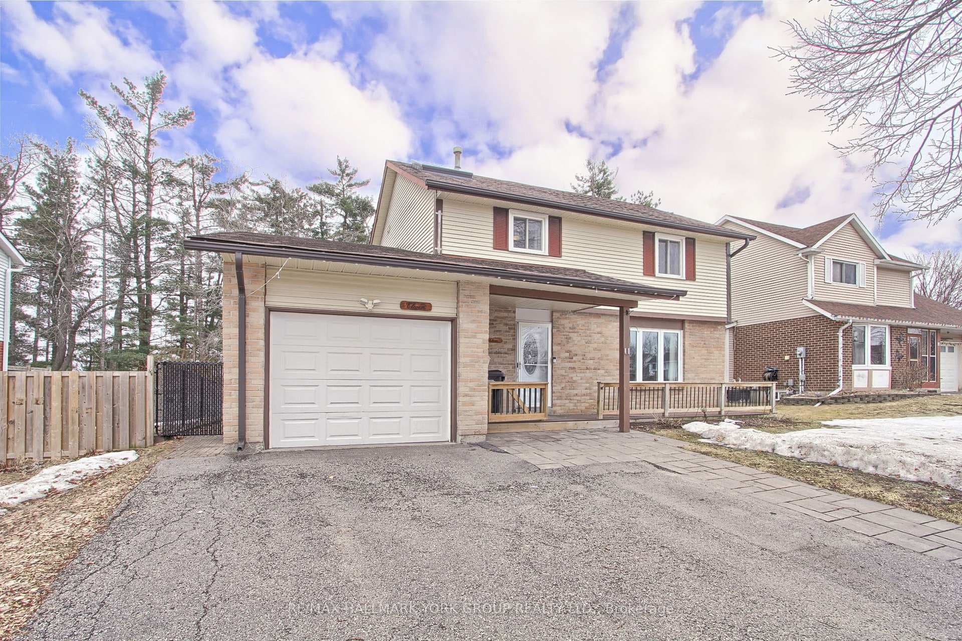 11 SHELLEY Lane, Barrie, ON L4N 4W4 - Photo 1
