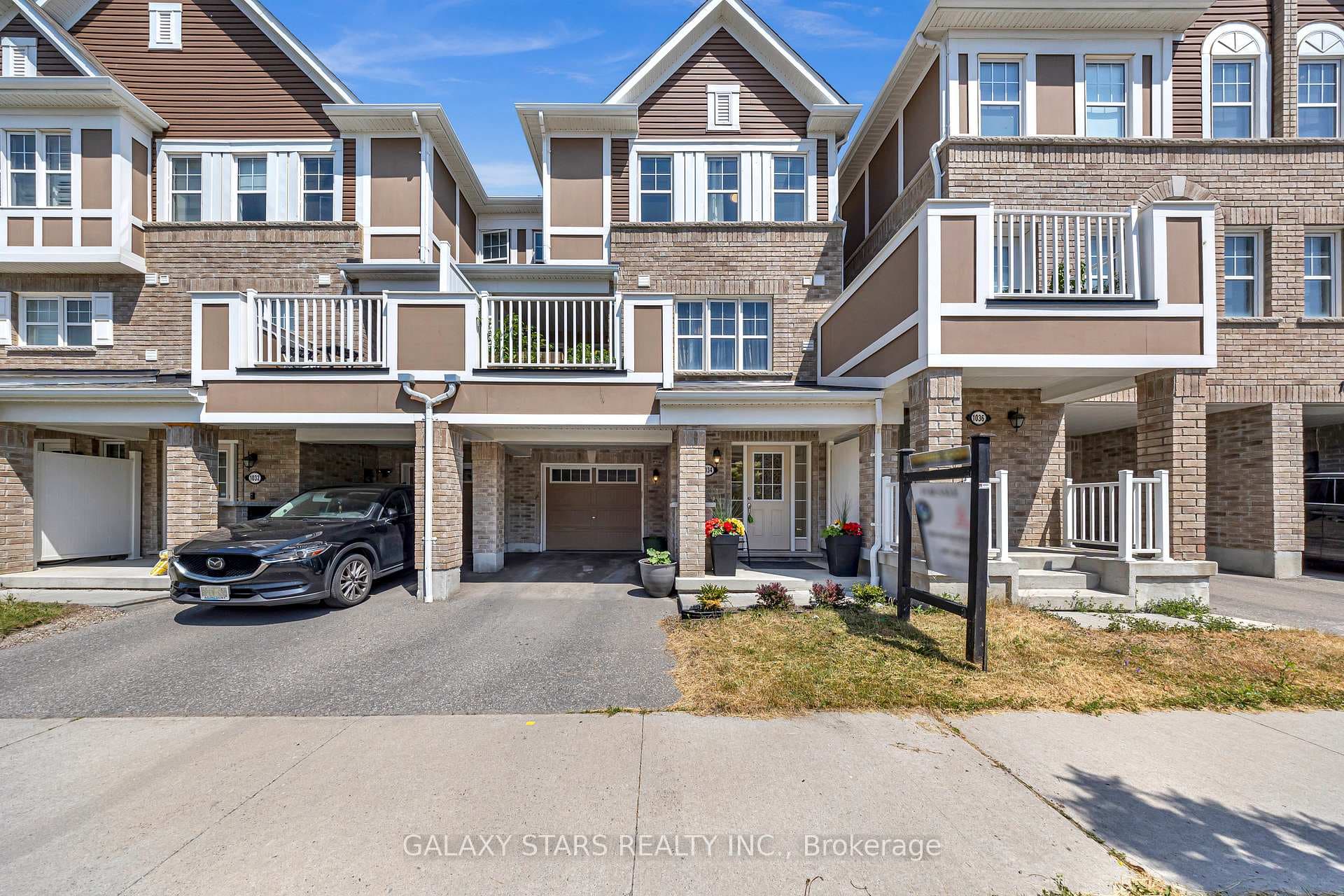 1034 Dragonfly Avenue, Pickering, ON L1X 0E7 - Photo 1