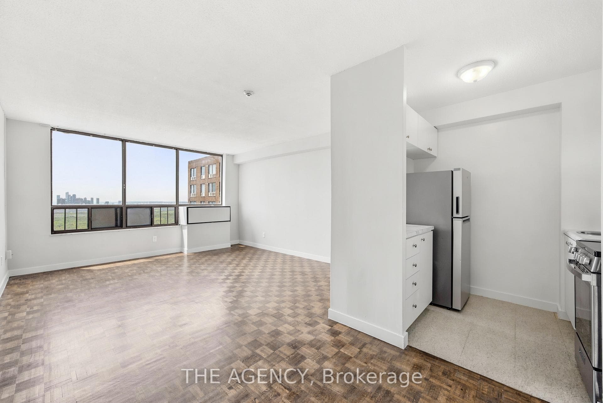 2360 Dundas Street Unit 2816B, Bloor West Village / Swansea, ON M6P 4B2 - Photo 1