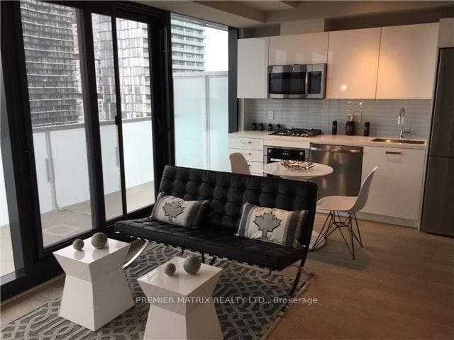 11 Charlotte Street Unit 1304, Toronto C01