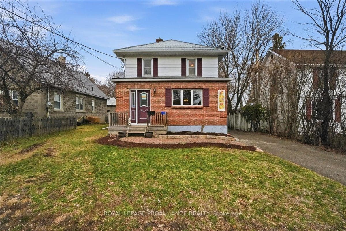 46 Victoria Street, Quinte West, ON K0K 2C0 - Photo 1