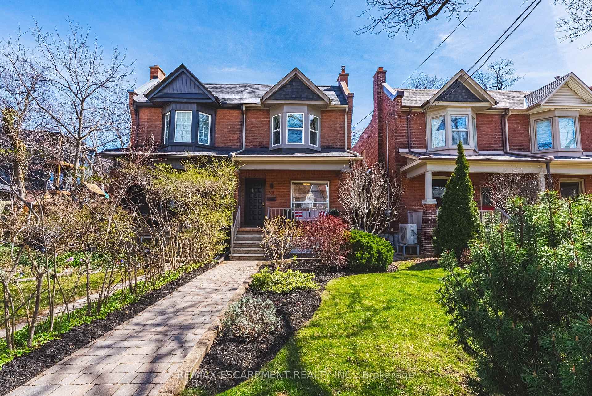 301 Evelyn Avenue, Bloor West Village / Swansea, ON M6P 2Z8 - Photo 1