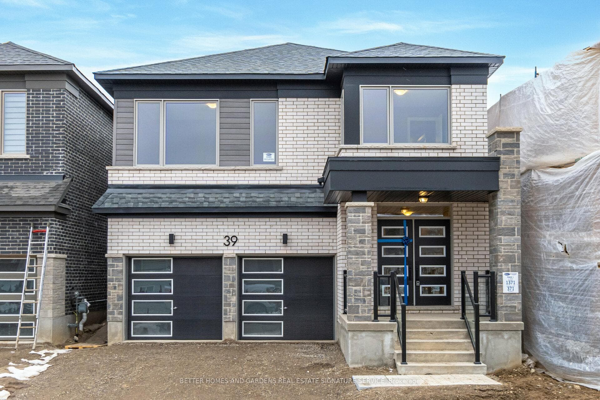 39 Sitler Street, Kitchener, ON N2R 1P6 - Photo 1