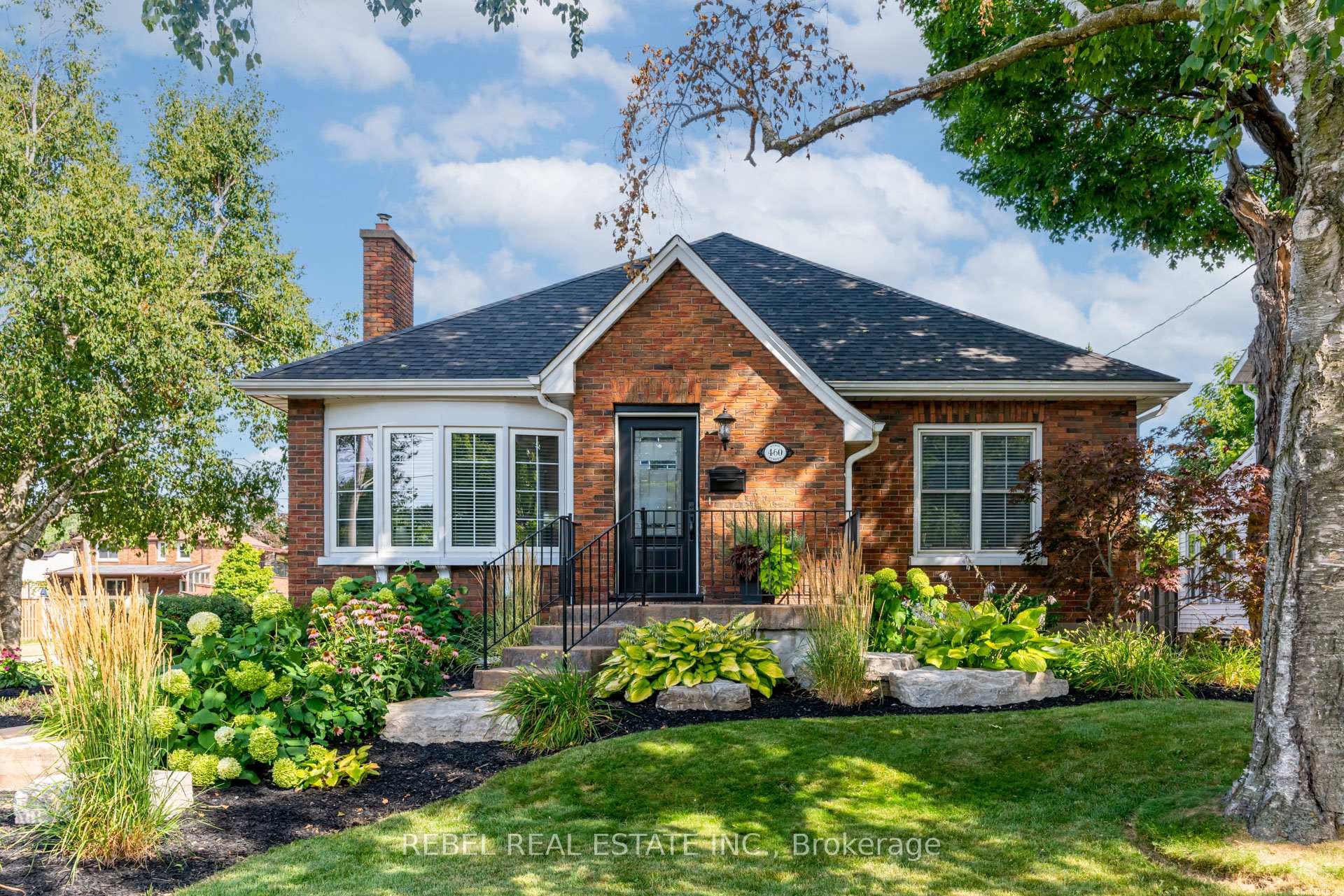 460 Athol Street, Oshawa, ON L1H 1L6 - Photo 1