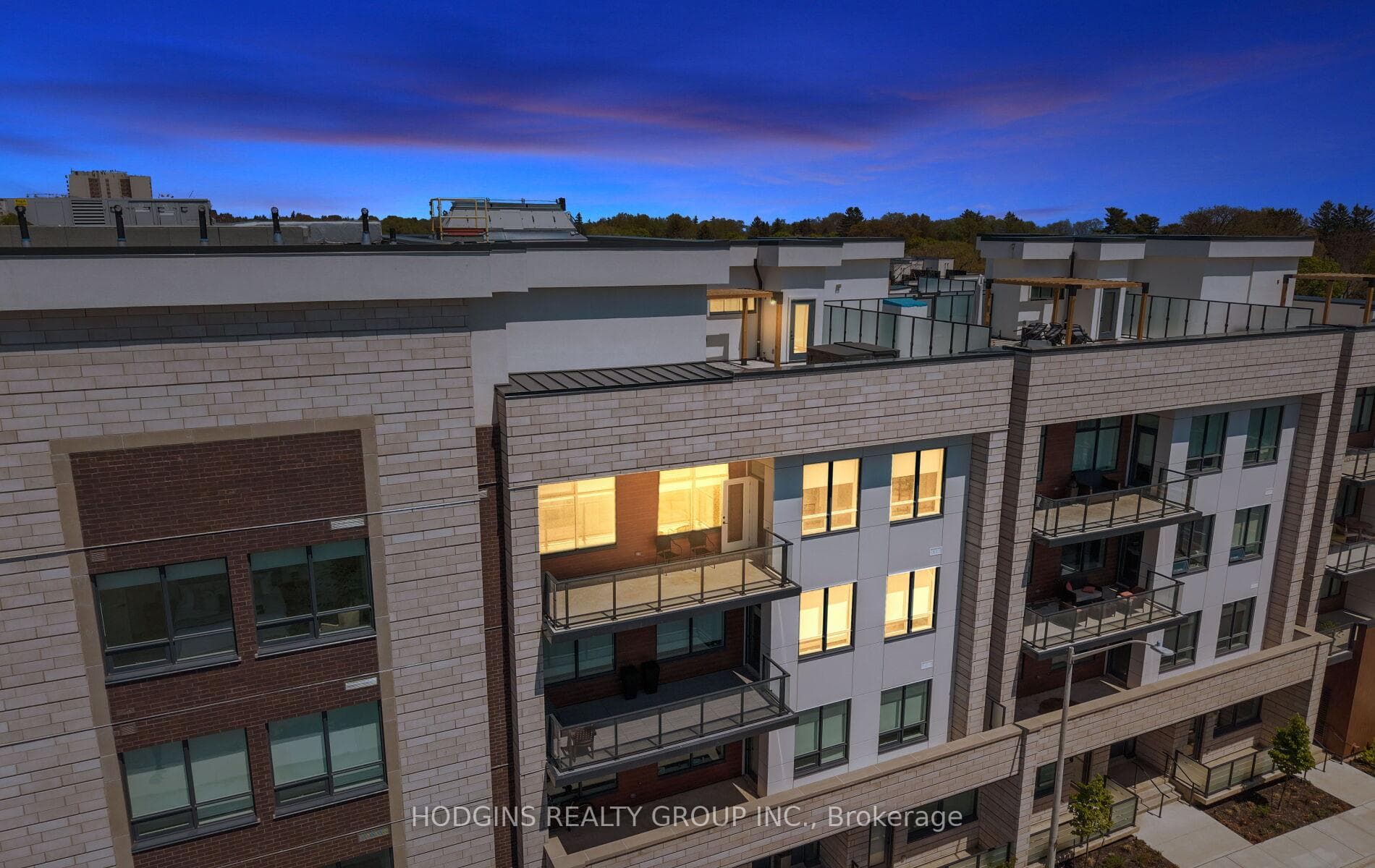 123 Maurice Drive Unit 414, Oakville