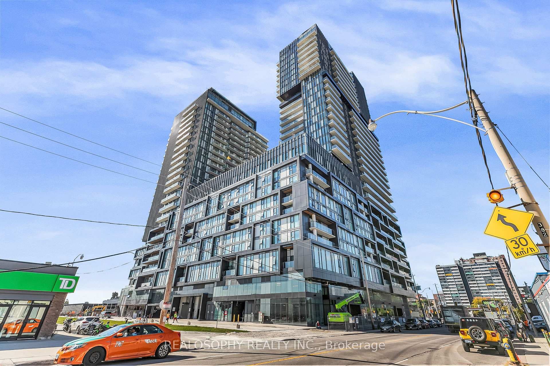 1285 Dupont Street Unit 706, Bloor West Village / Swansea, ON M6H 0E3 - Photo 1