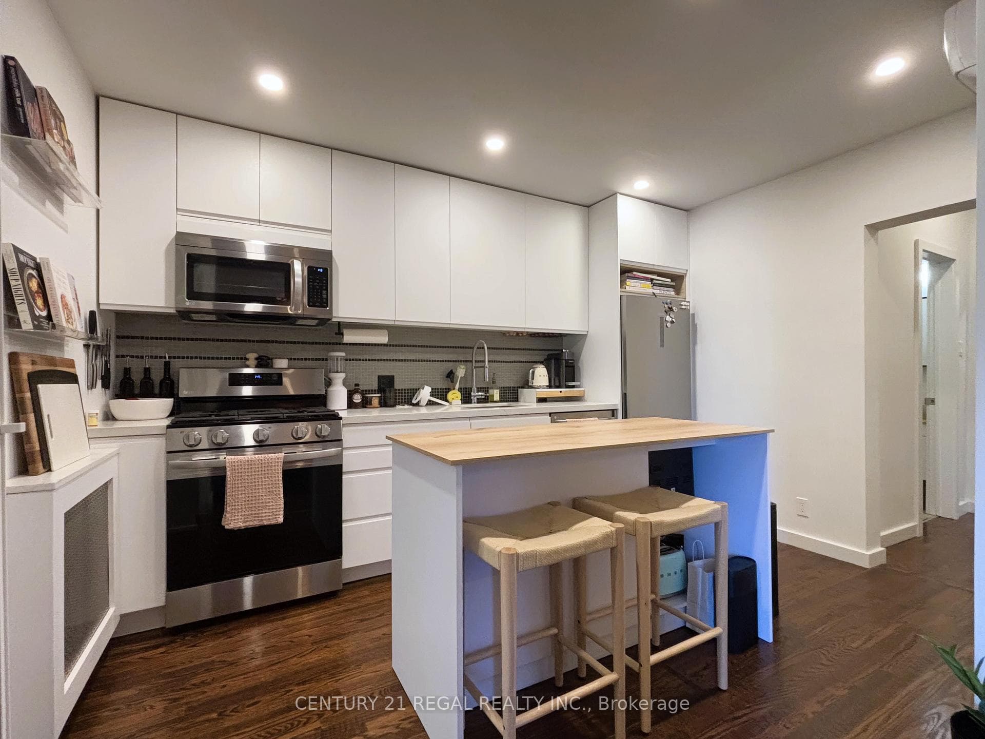 89 Gladstone Avenue Unit 2, Downtown Toronto / Waterfront, ON M6J 3K7 - Photo 1