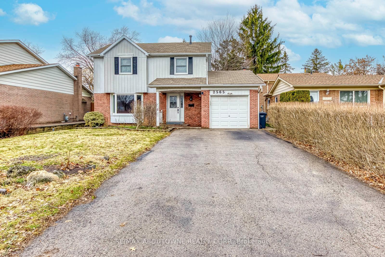 2565 Windjammer Road, Mississauga, ON L5L 1H7 - Photo 1