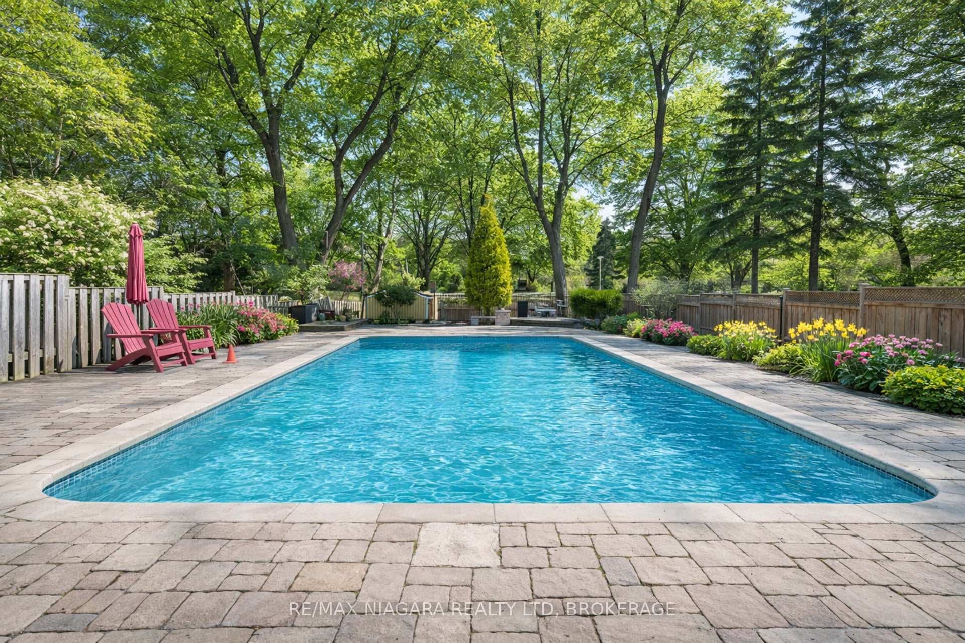 65 Craigmore Crescent, Willowdale / Newtonbrook, ON M2N 2Y6 - Photo 1