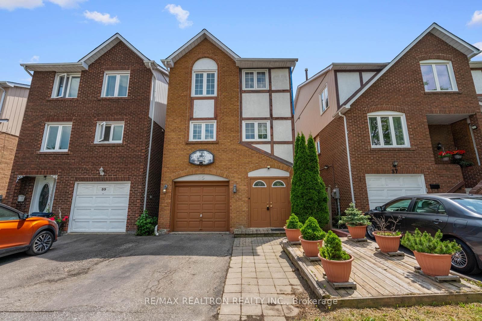 35 Festival Drive, Thornhill / Willowdale, ON M2R 3T9 - Photo 1